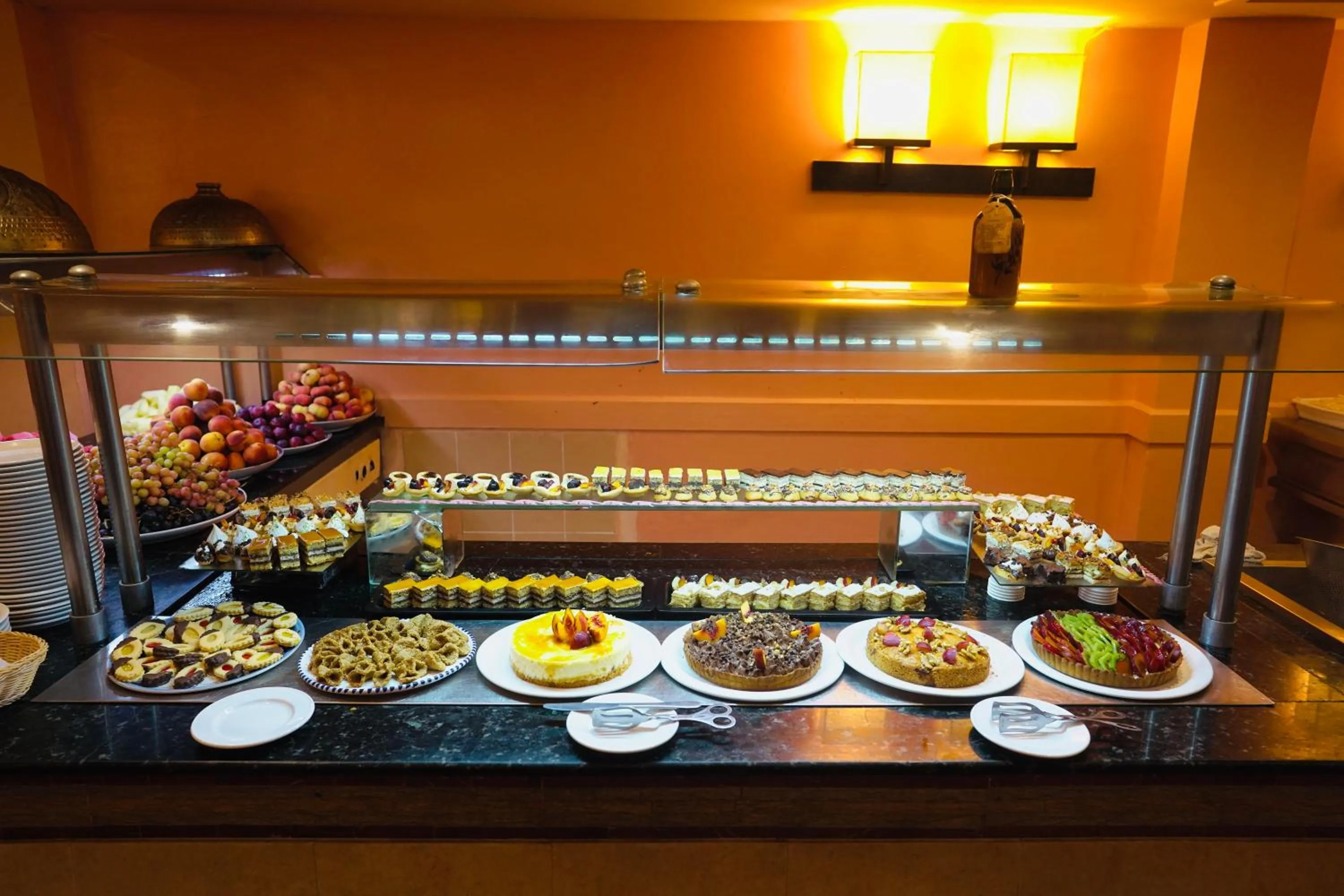 Food in Alhambra Thalasso