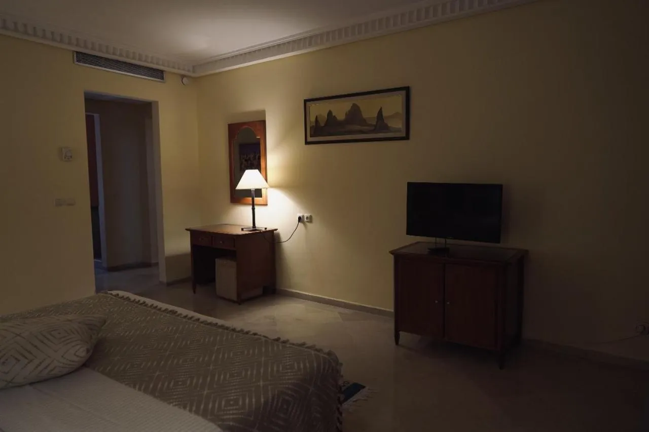 TV and multimedia, Bed in Alhambra Thalasso