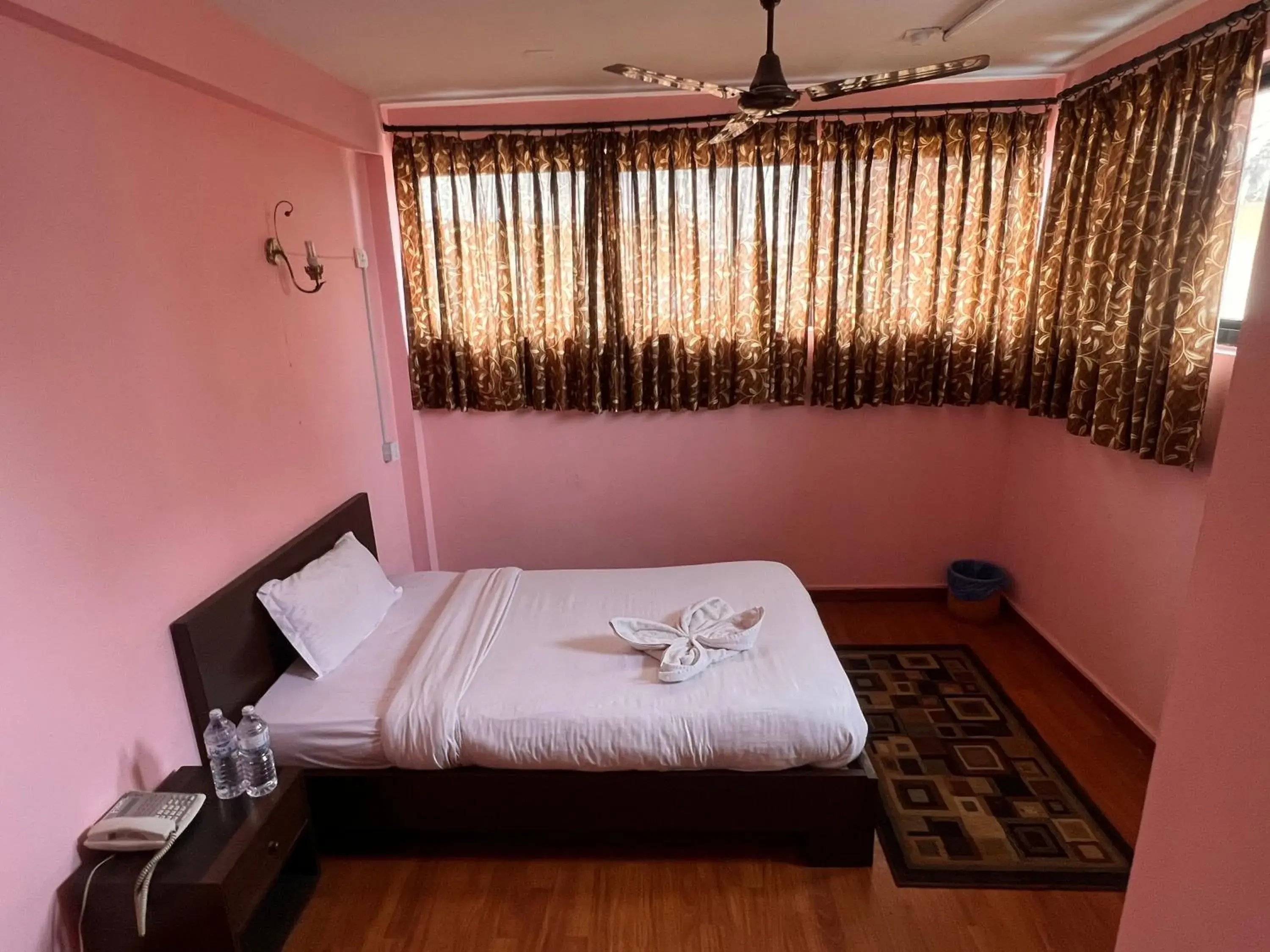 Single Room with Terrace - single occupancy in Hotel Family Home Single Room with Terrace - single occupancy in Hotel Family Home