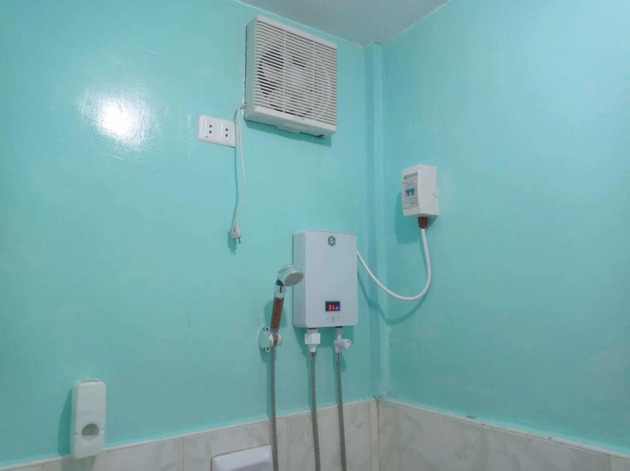 Bathroom in Balai Mariacaria Pension House