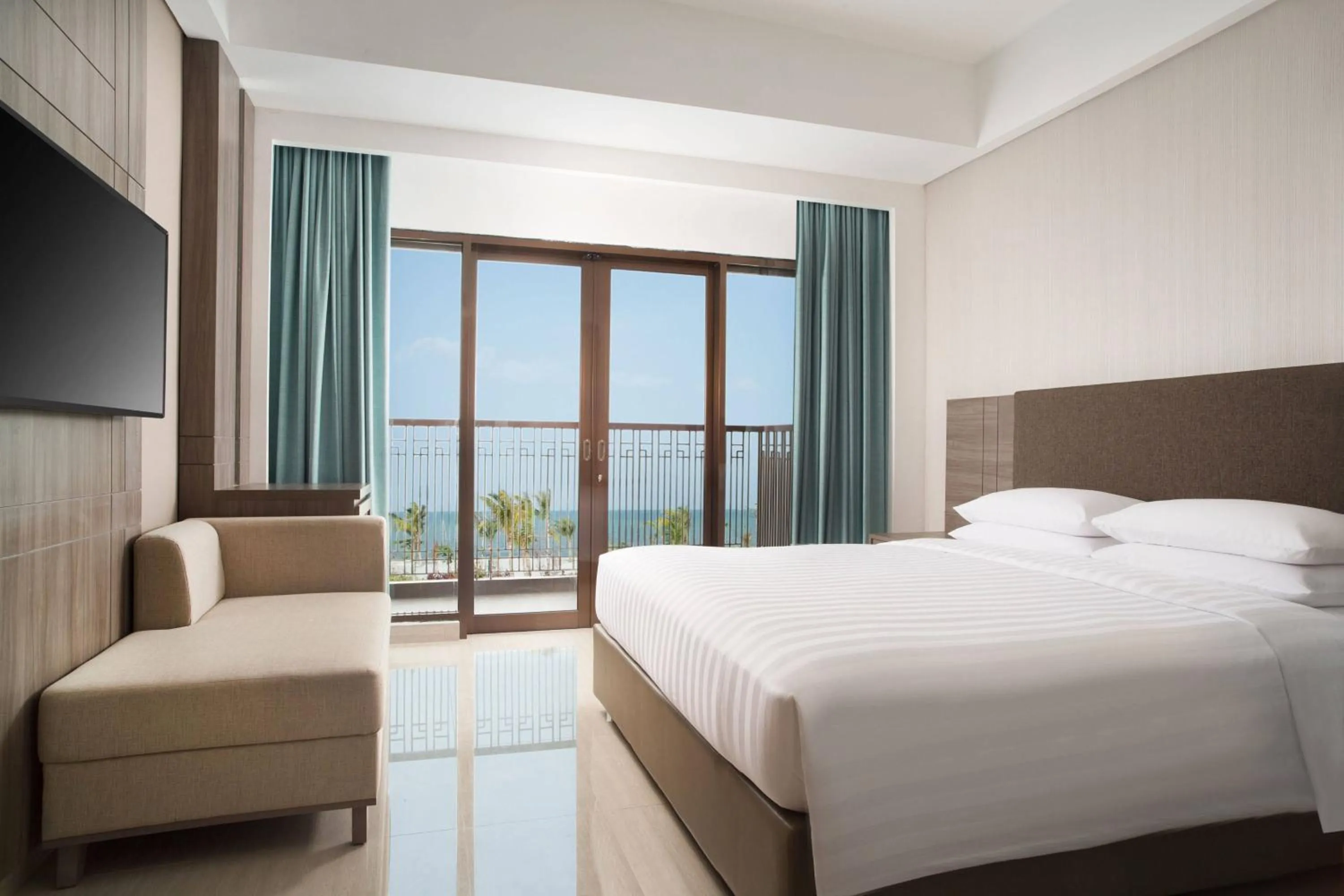 Photo of the whole room, Bed in Fairfield by Marriott Belitung