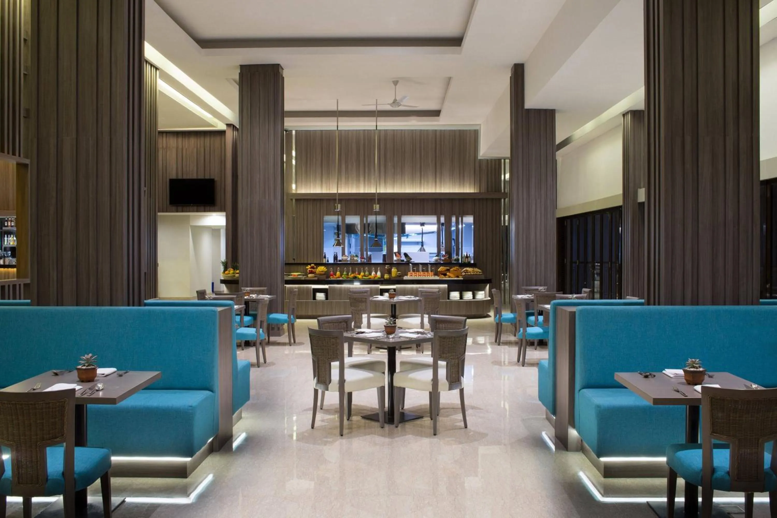 Restaurant/places to eat in Fairfield by Marriott Belitung