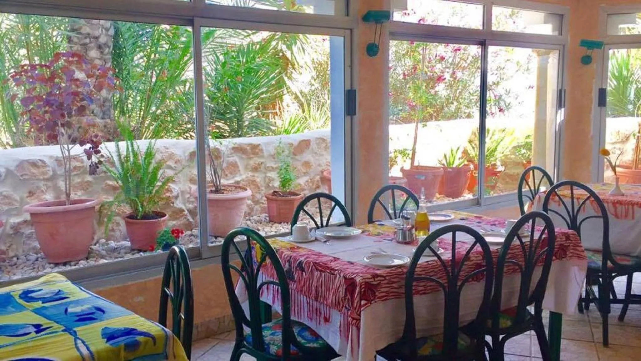 Restaurant/places to eat in Hotel Djerba Orient