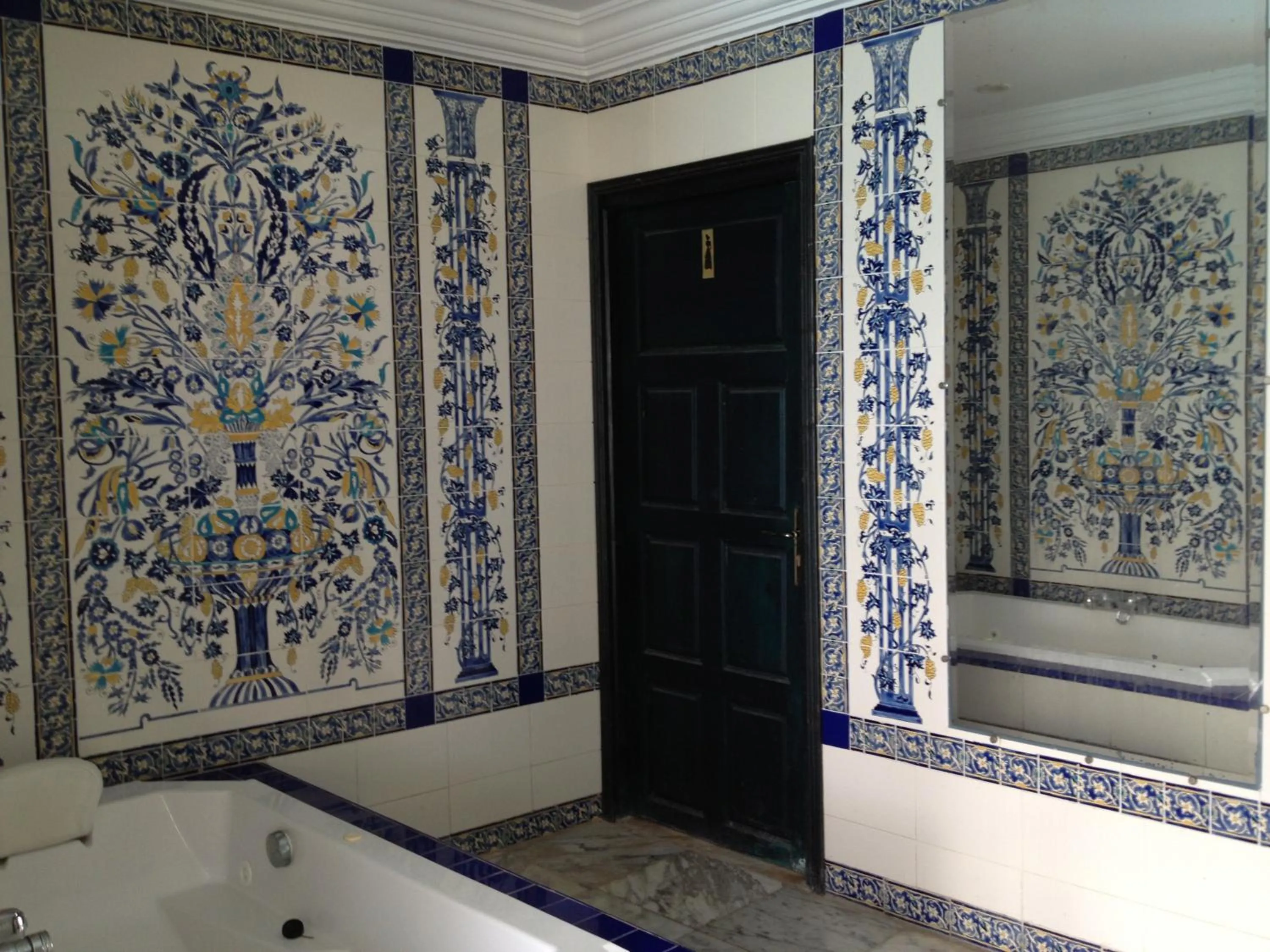 Hot Tub in Hotel Djerba Orient