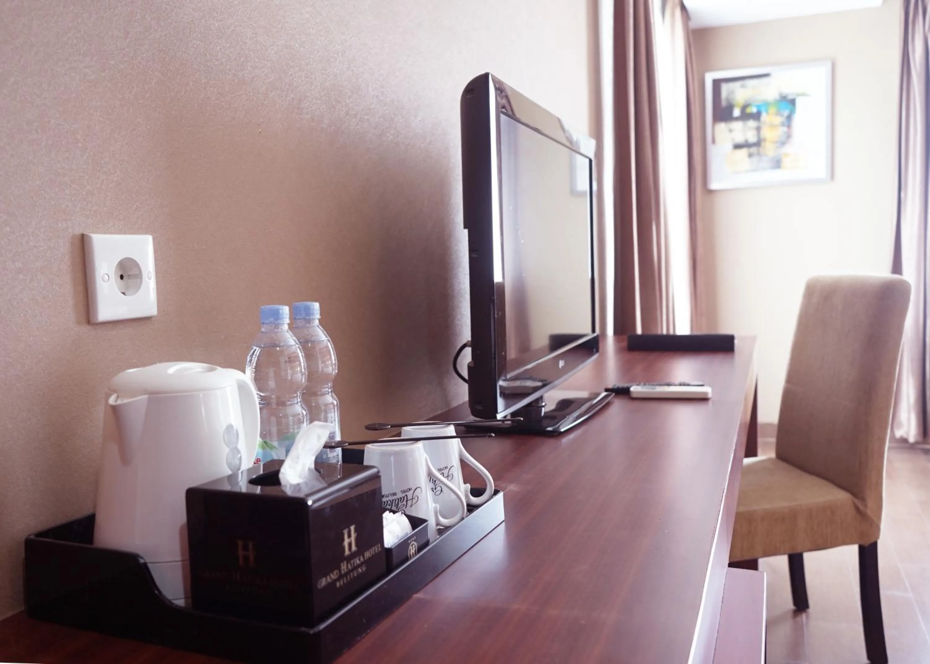 TV and multimedia in Grand Hatika Hotel