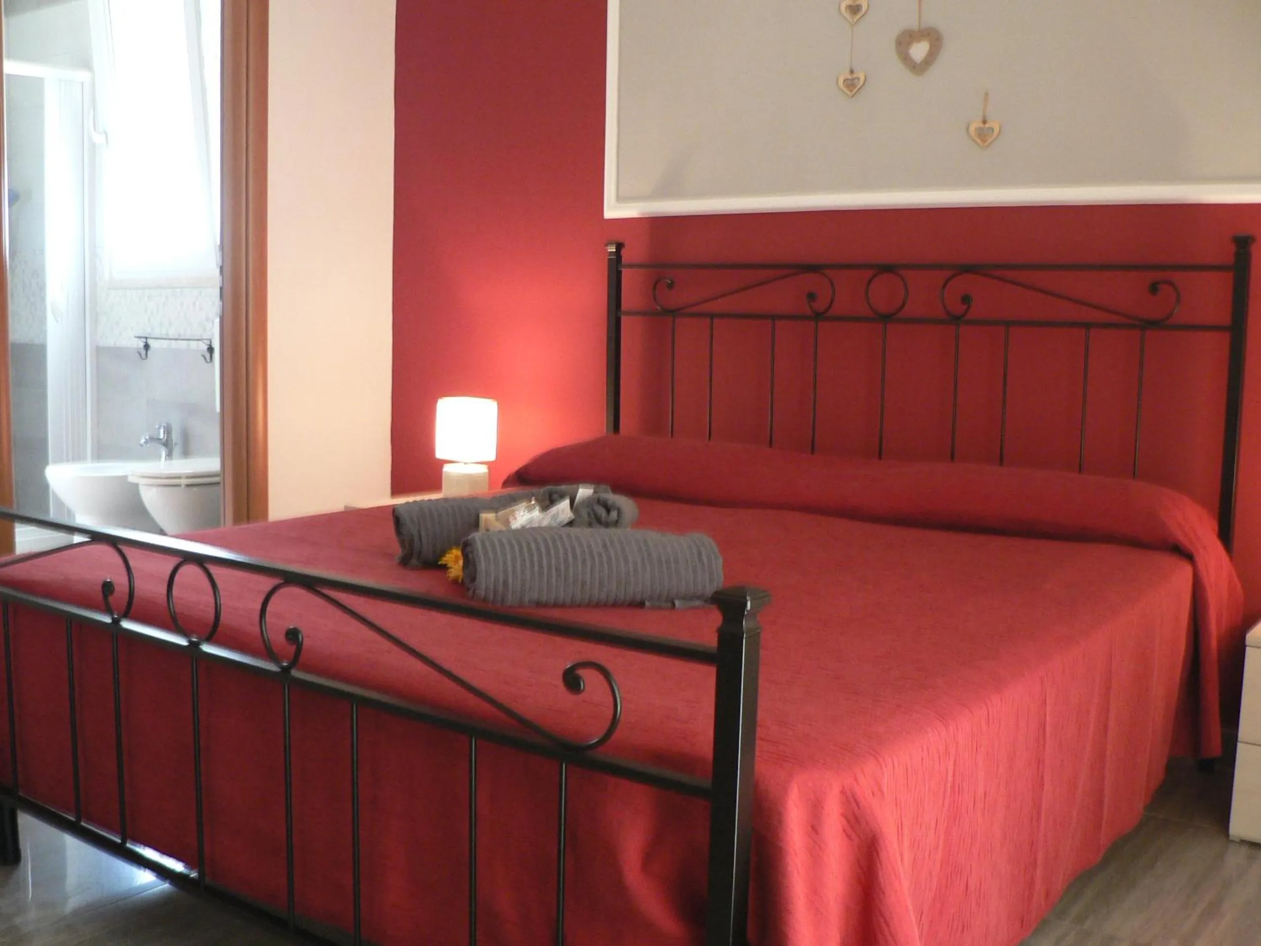 Bed in DolceSosta B&B