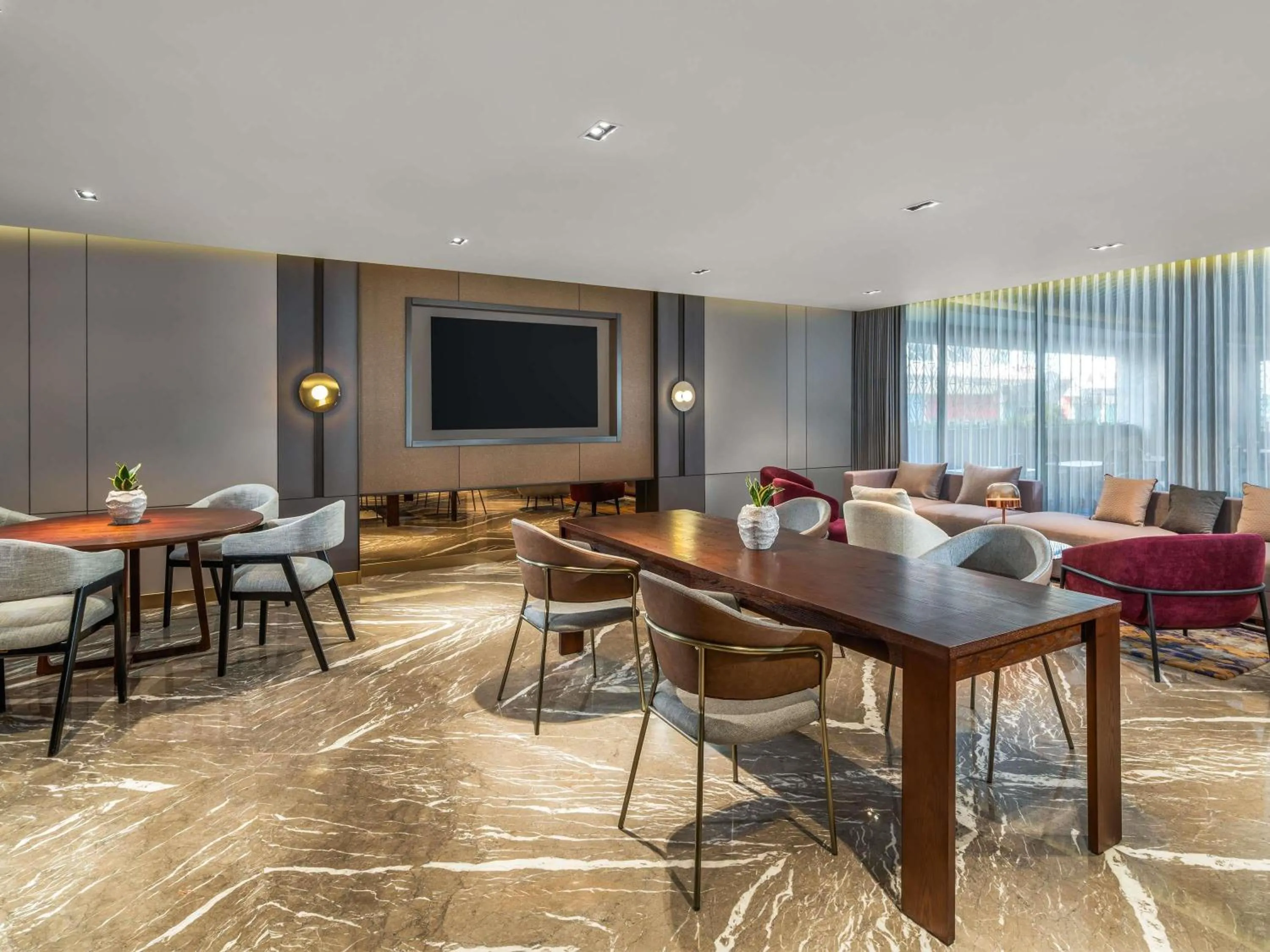 Meeting/conference room in Novotel Pontianak Convention Centre