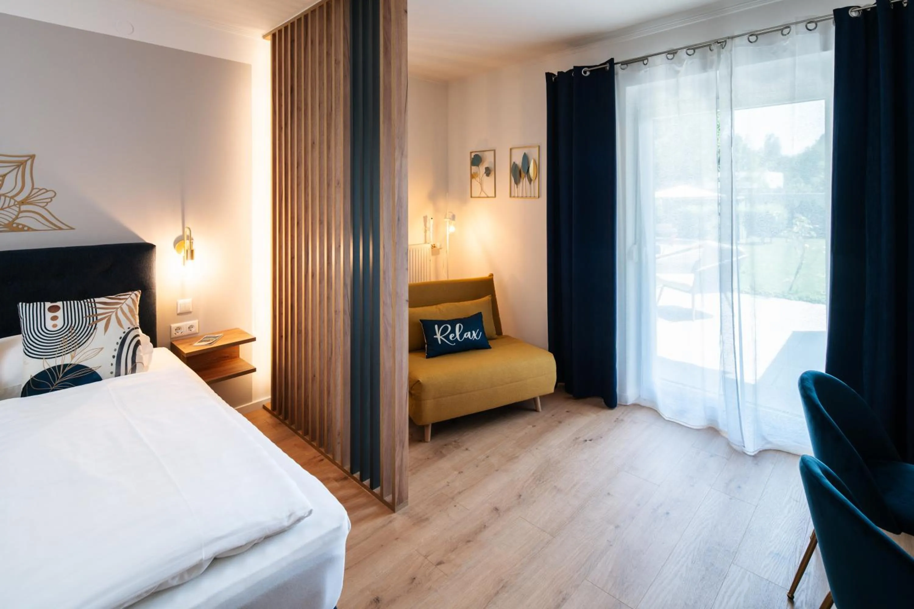 Photo of the whole room, Bed in Pension Auszeit Velden