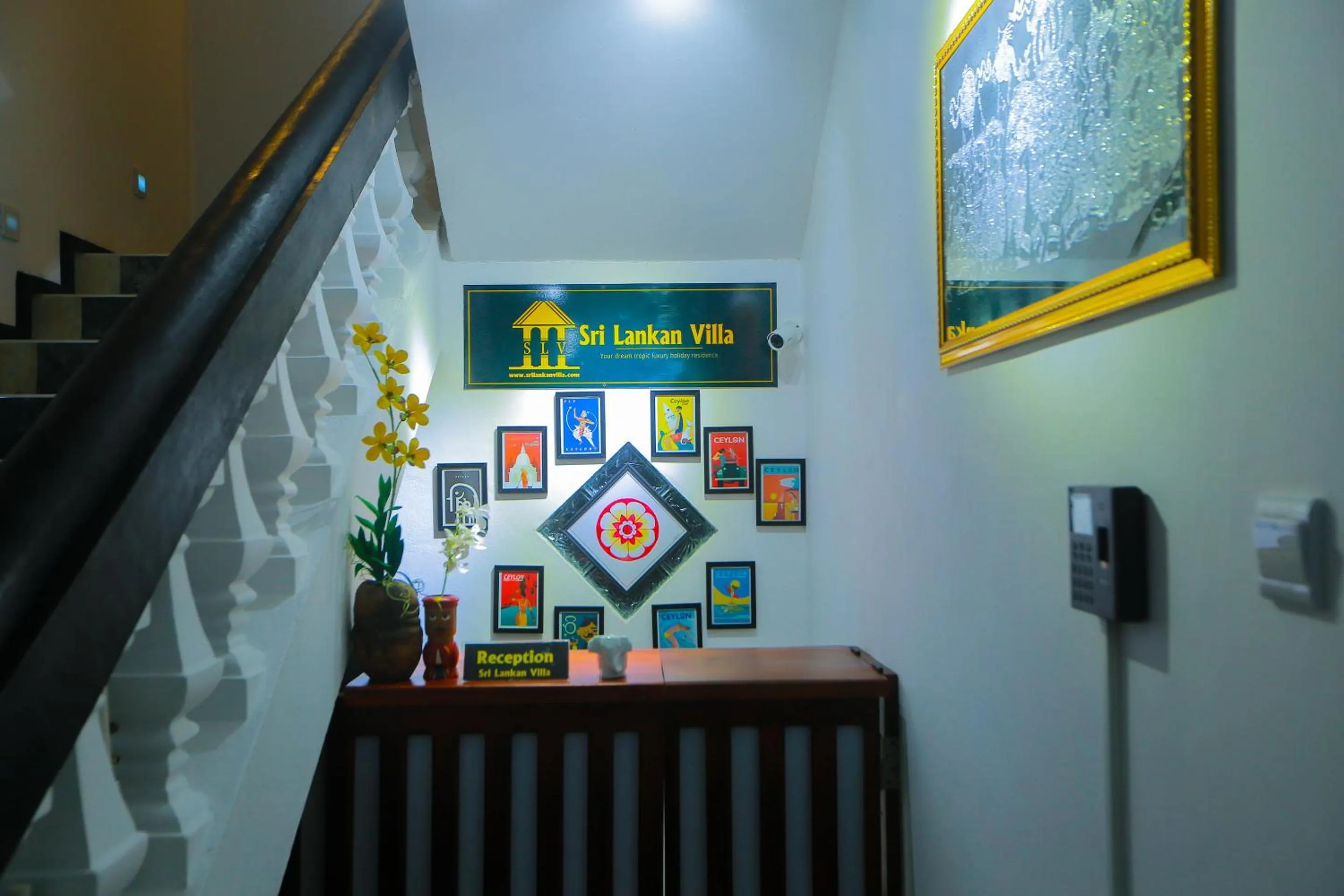 Night in SRI LANKAN VILLA