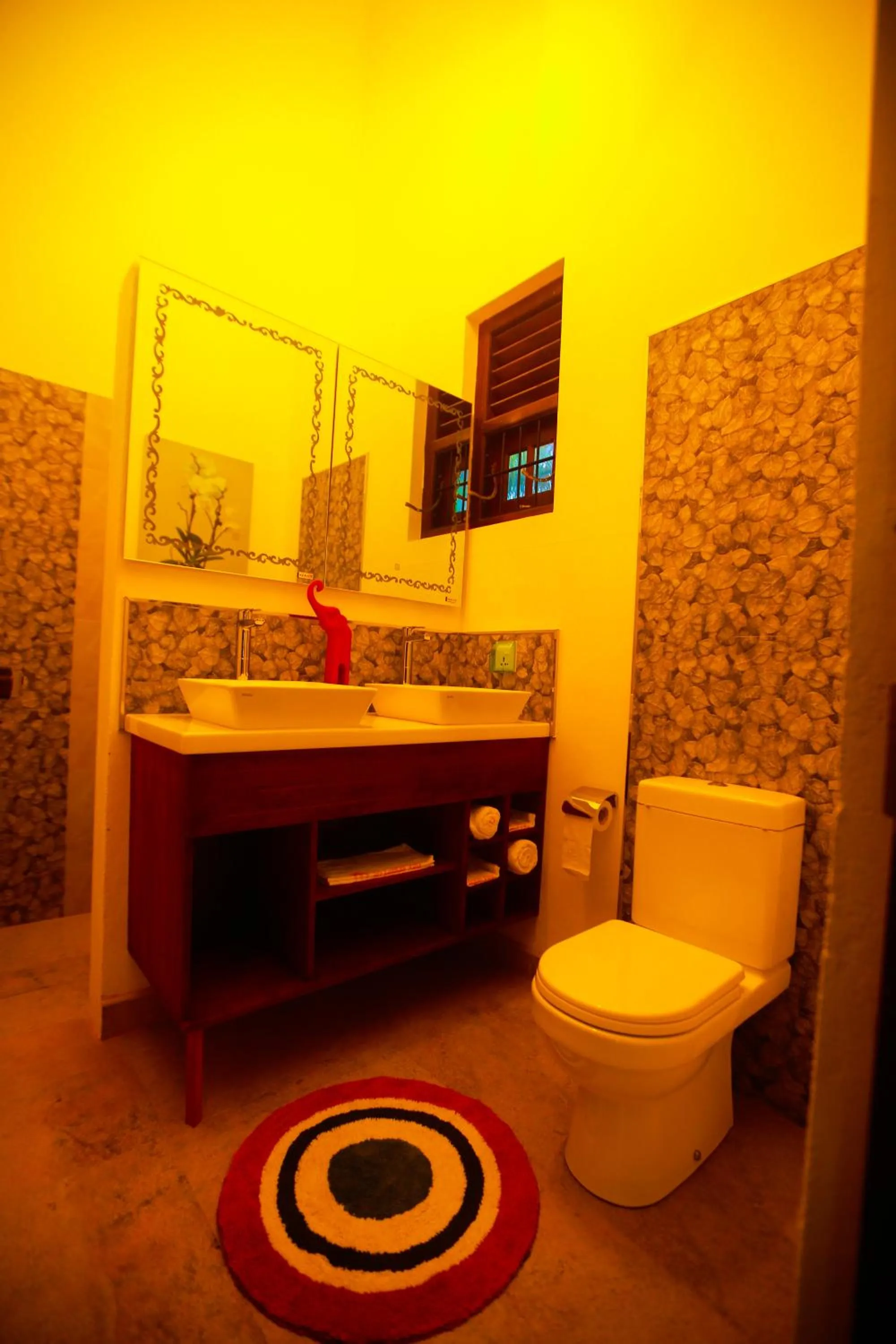 Bathroom in SRI LANKAN VILLA