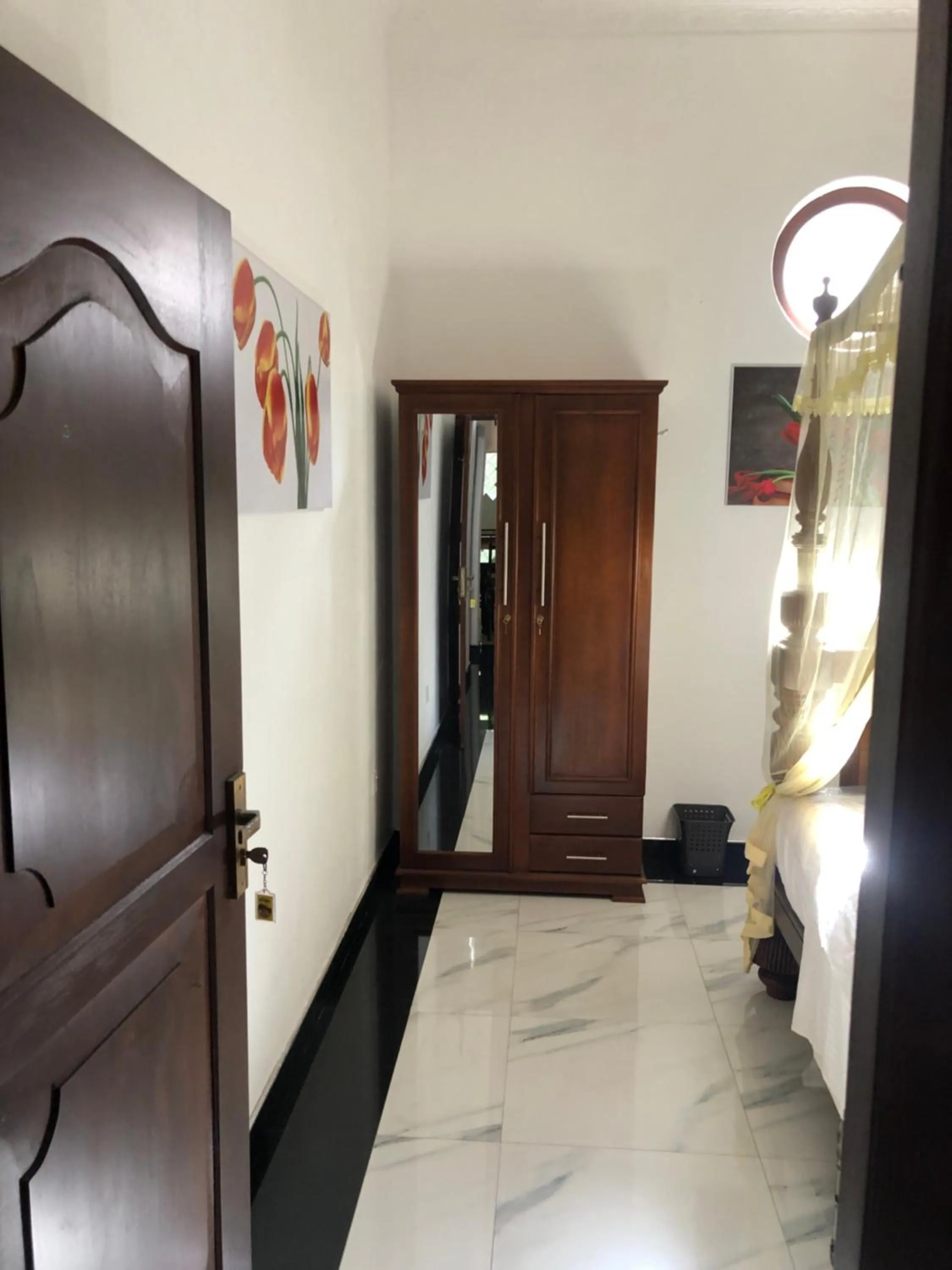 wardrobe in SRI LANKAN VILLA