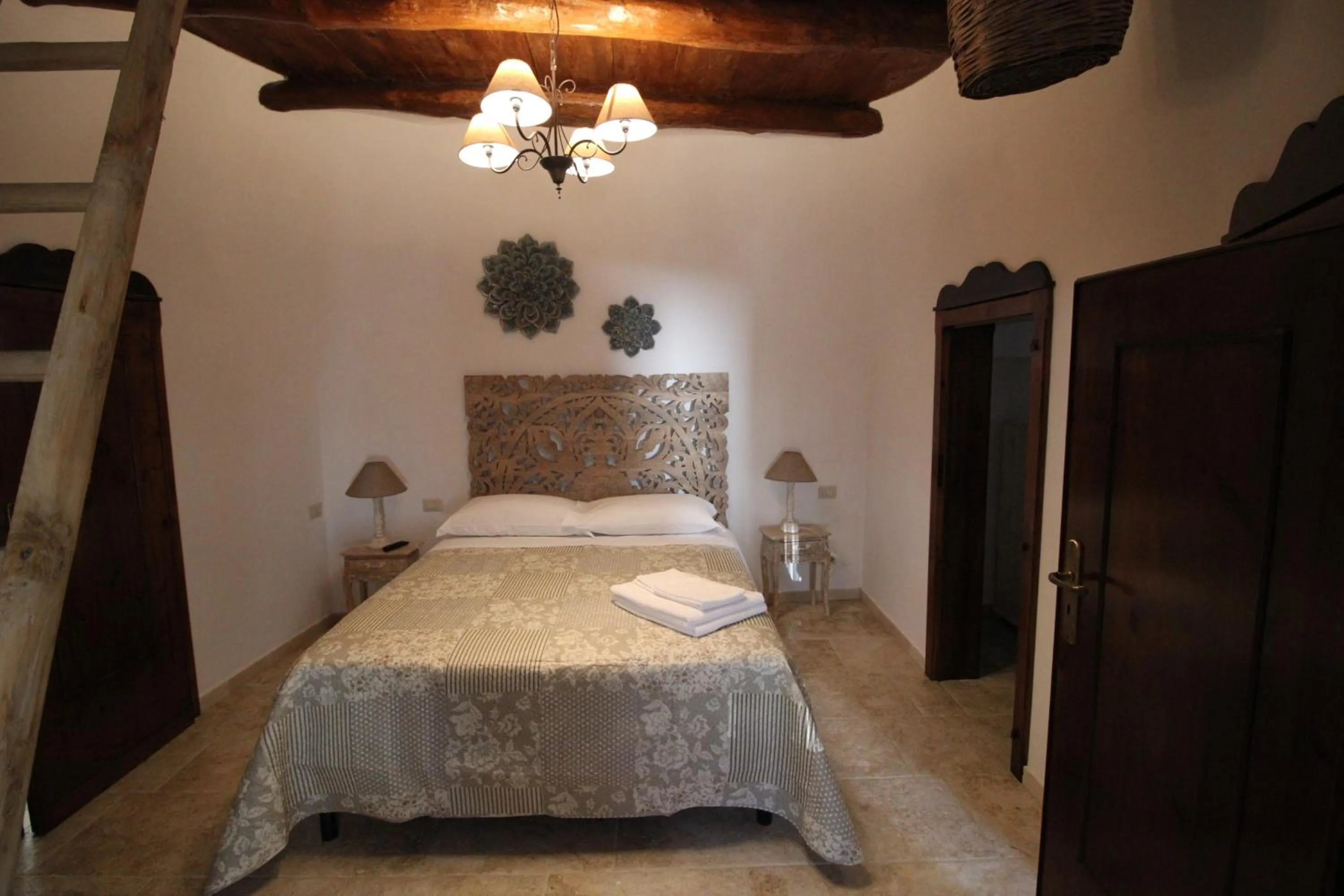 Bedroom, Bed in Tipico Resort