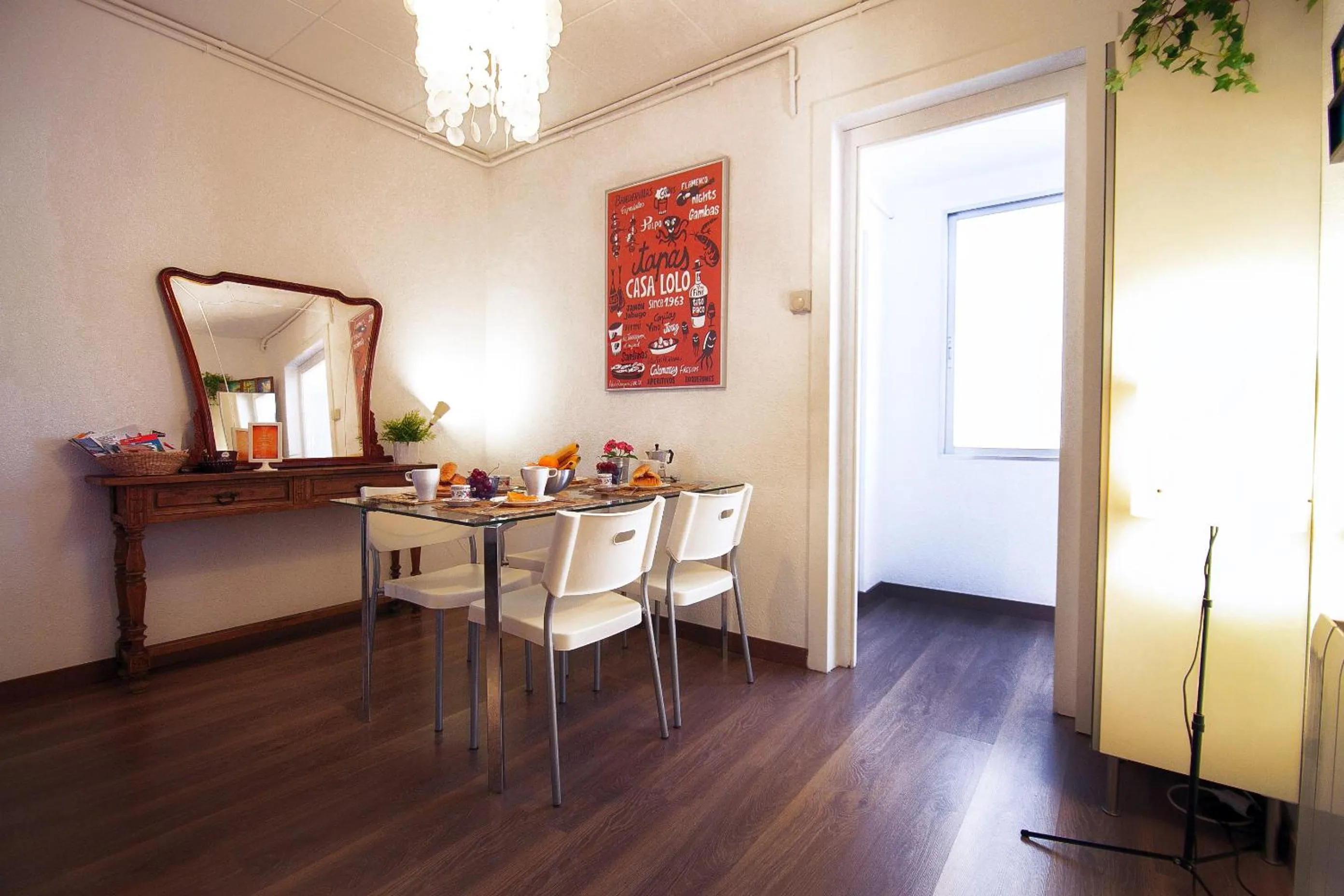 Living room in Casa Tortilla Sagrada Familia