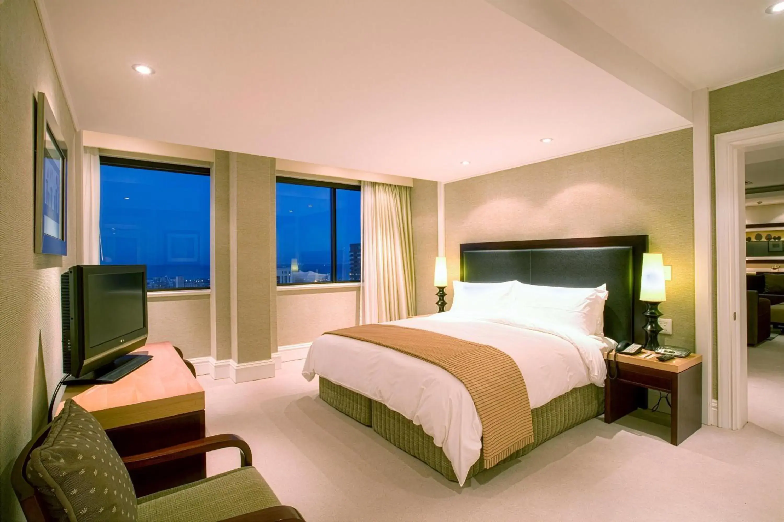 Penthouse Suite in Southern Sun Cape Sun Penthouse Suite in Southern Sun Cape Sun