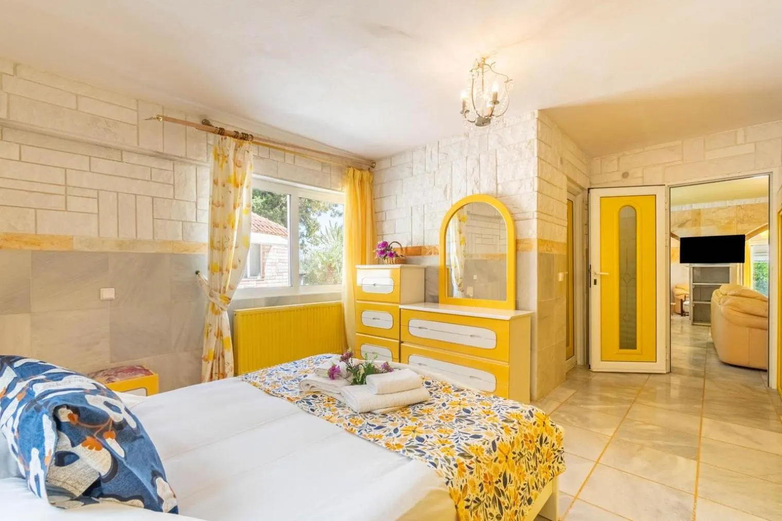 Bed in Paco's Resort Holiday Flats