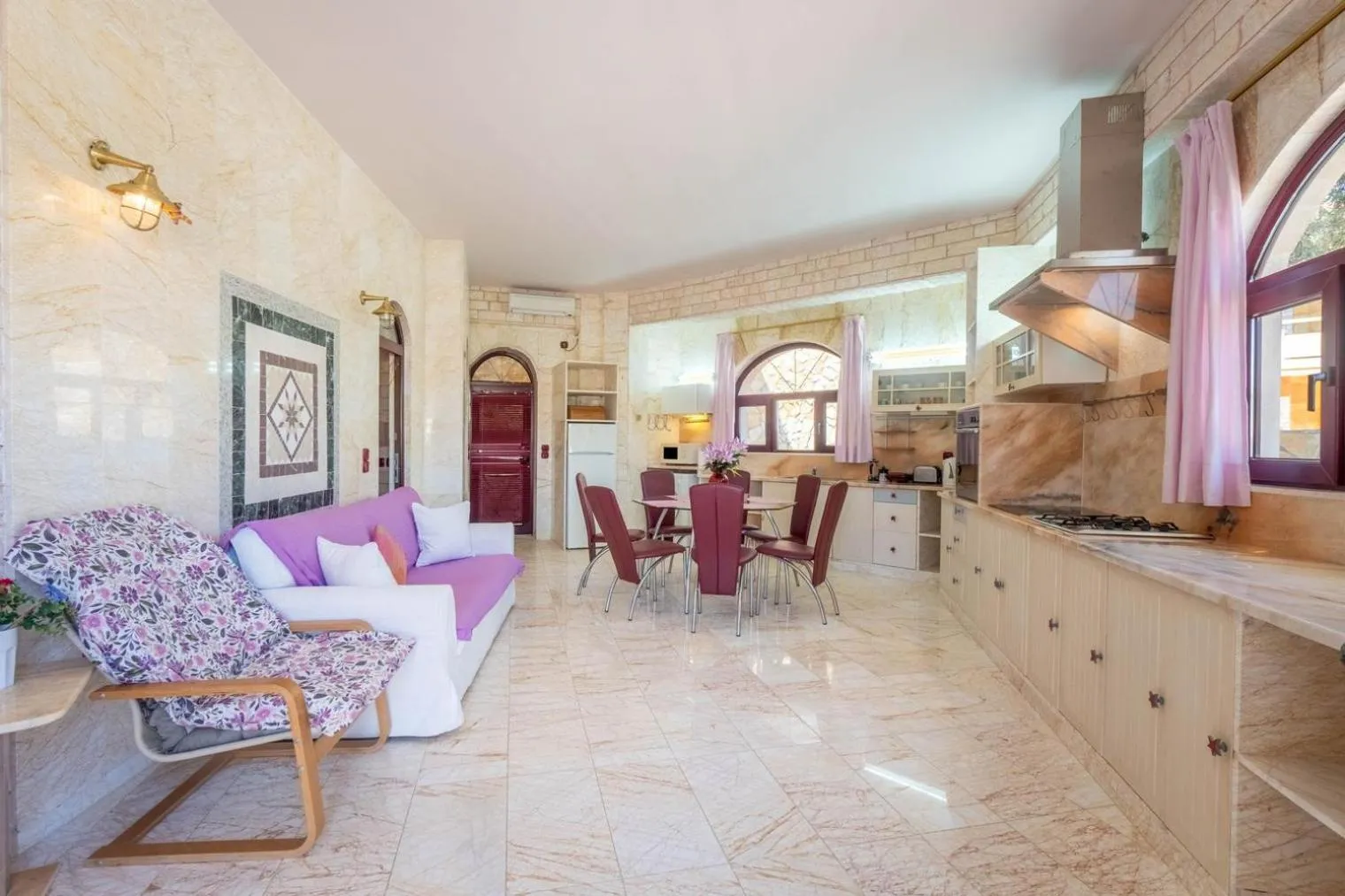 Kitchen or kitchenette in Paco's Resort Holiday Flats