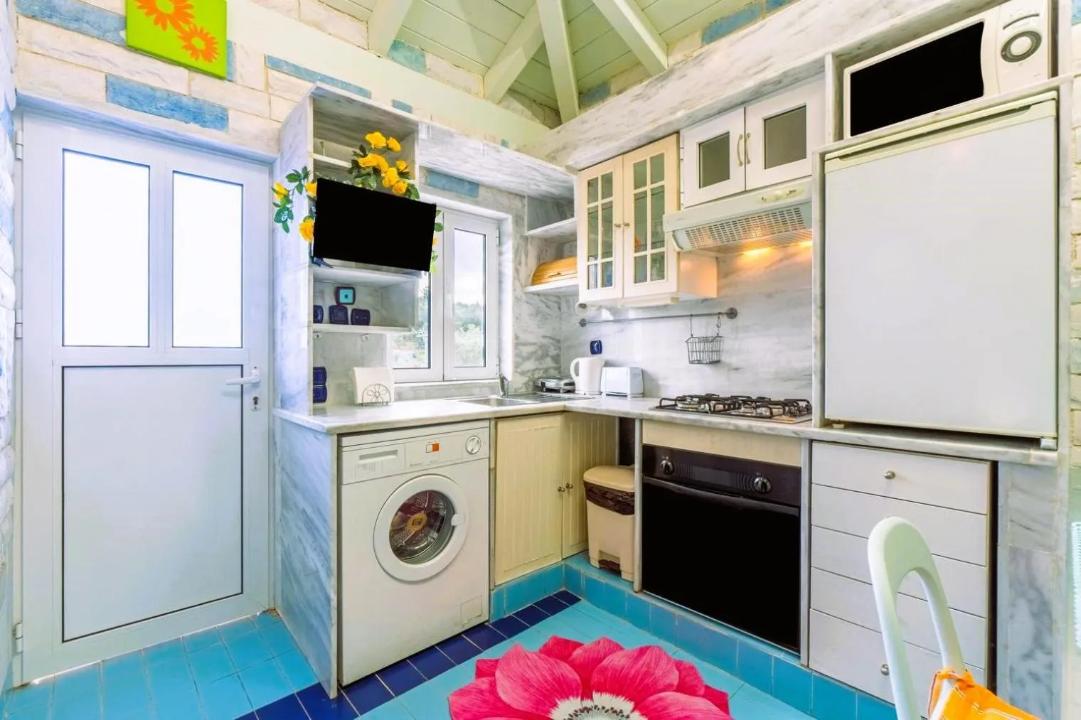 Coffee/tea facilities in Paco's Resort Holiday Flats