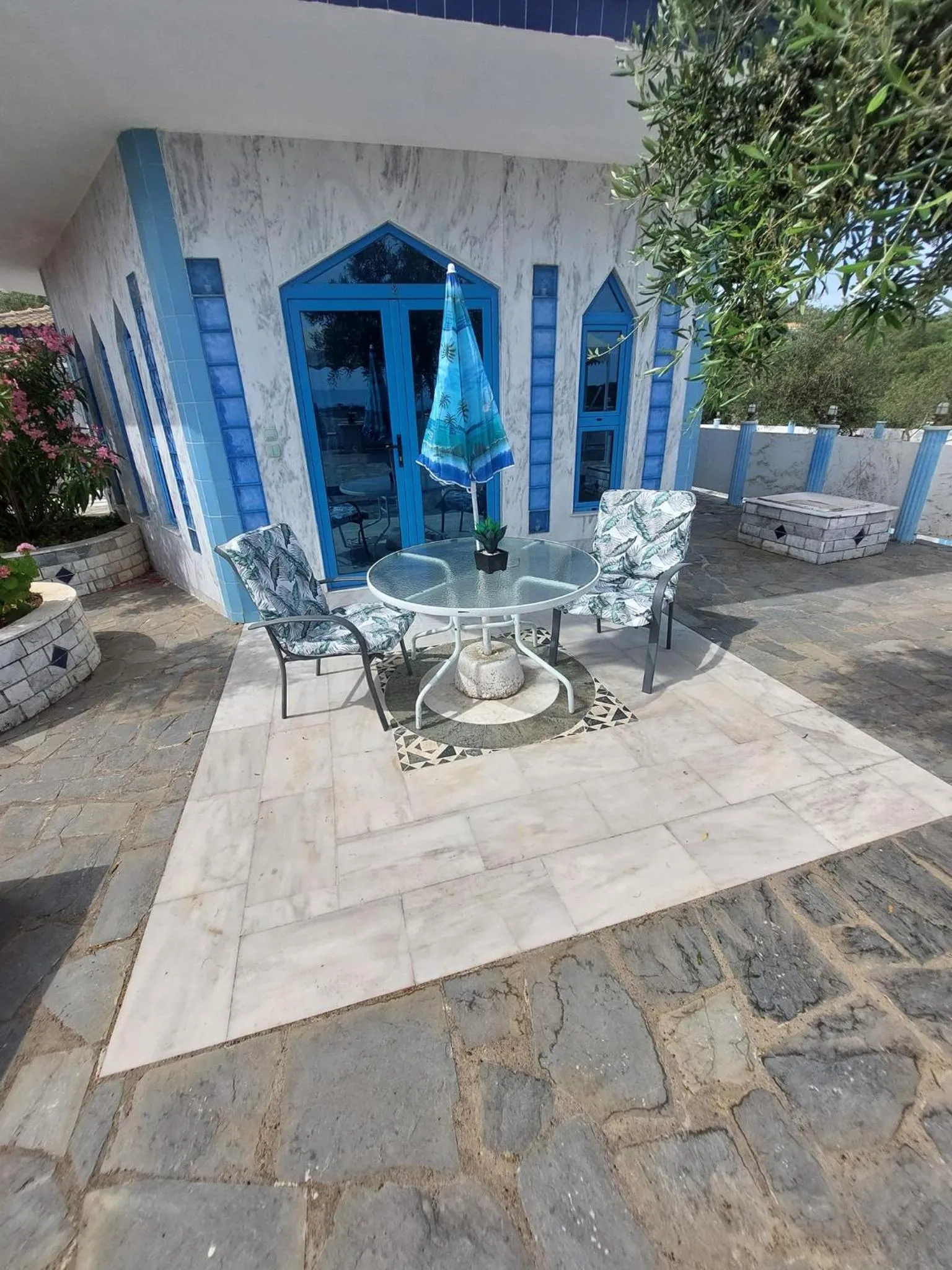 Patio in Paco's Resort Holiday Flats