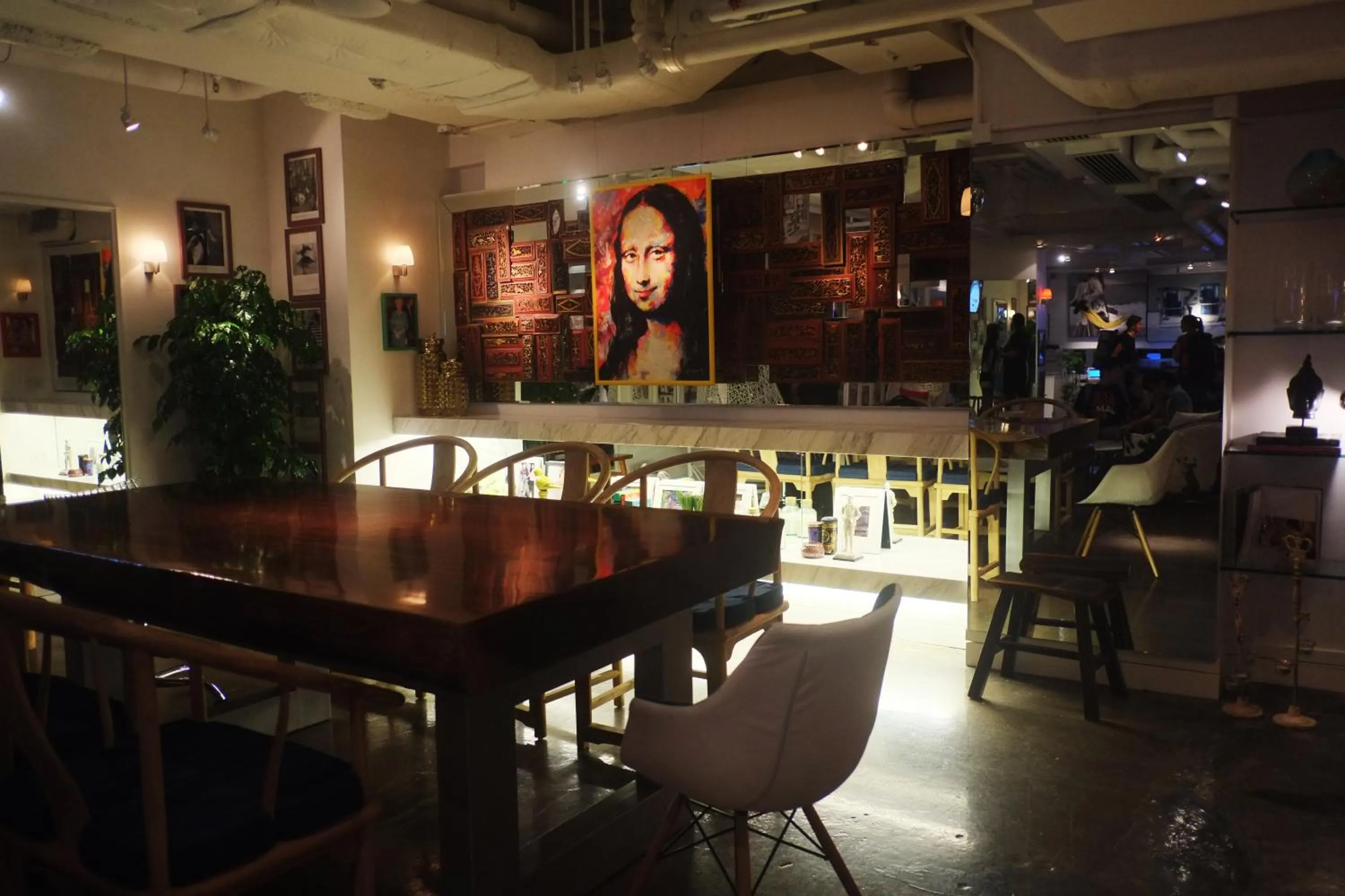 Communal lounge/ TV room in Mini Hotel Causeway Bay