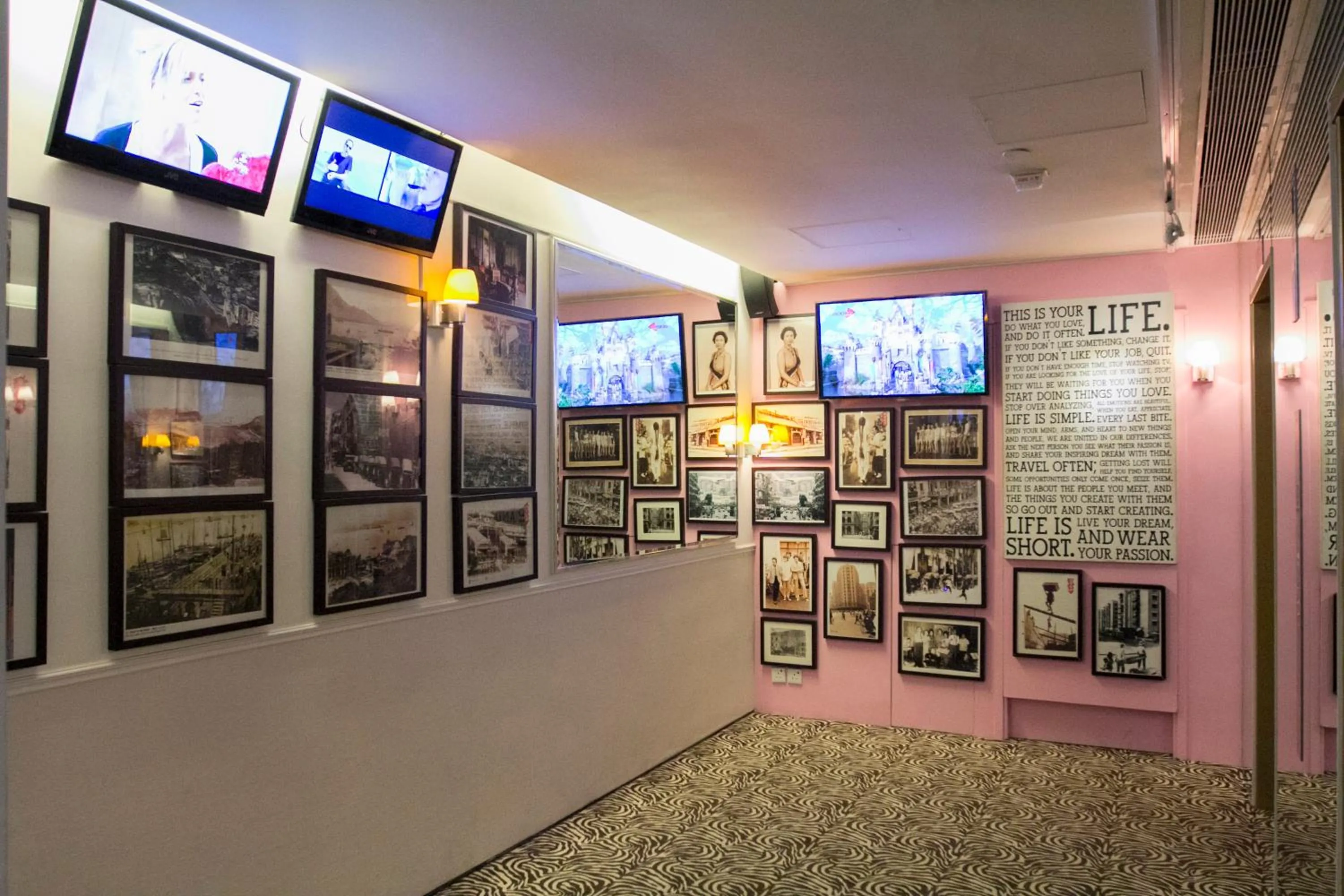 Facade/entrance in Mini Hotel Causeway Bay