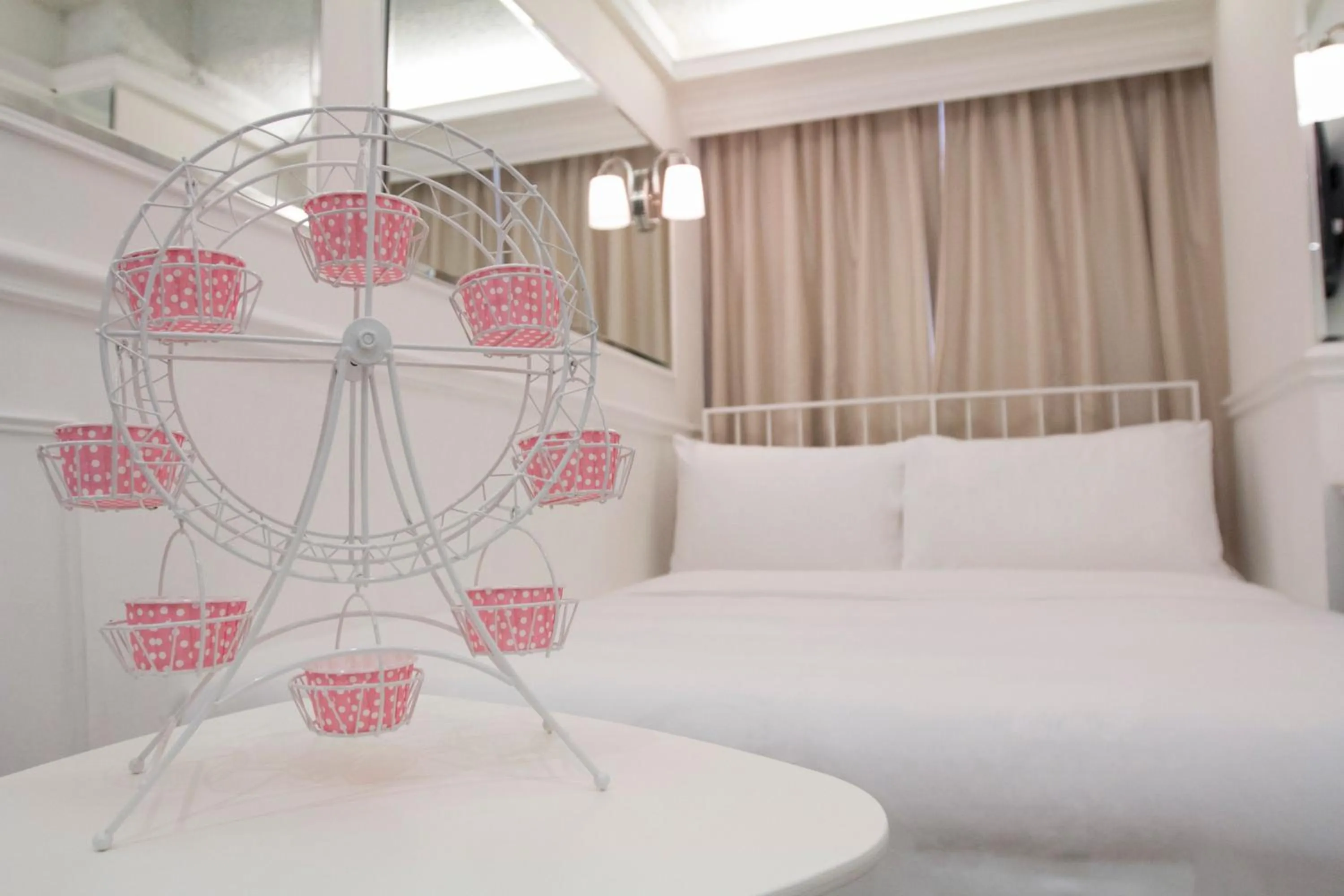 Photo of the whole room in Mini Hotel Causeway Bay