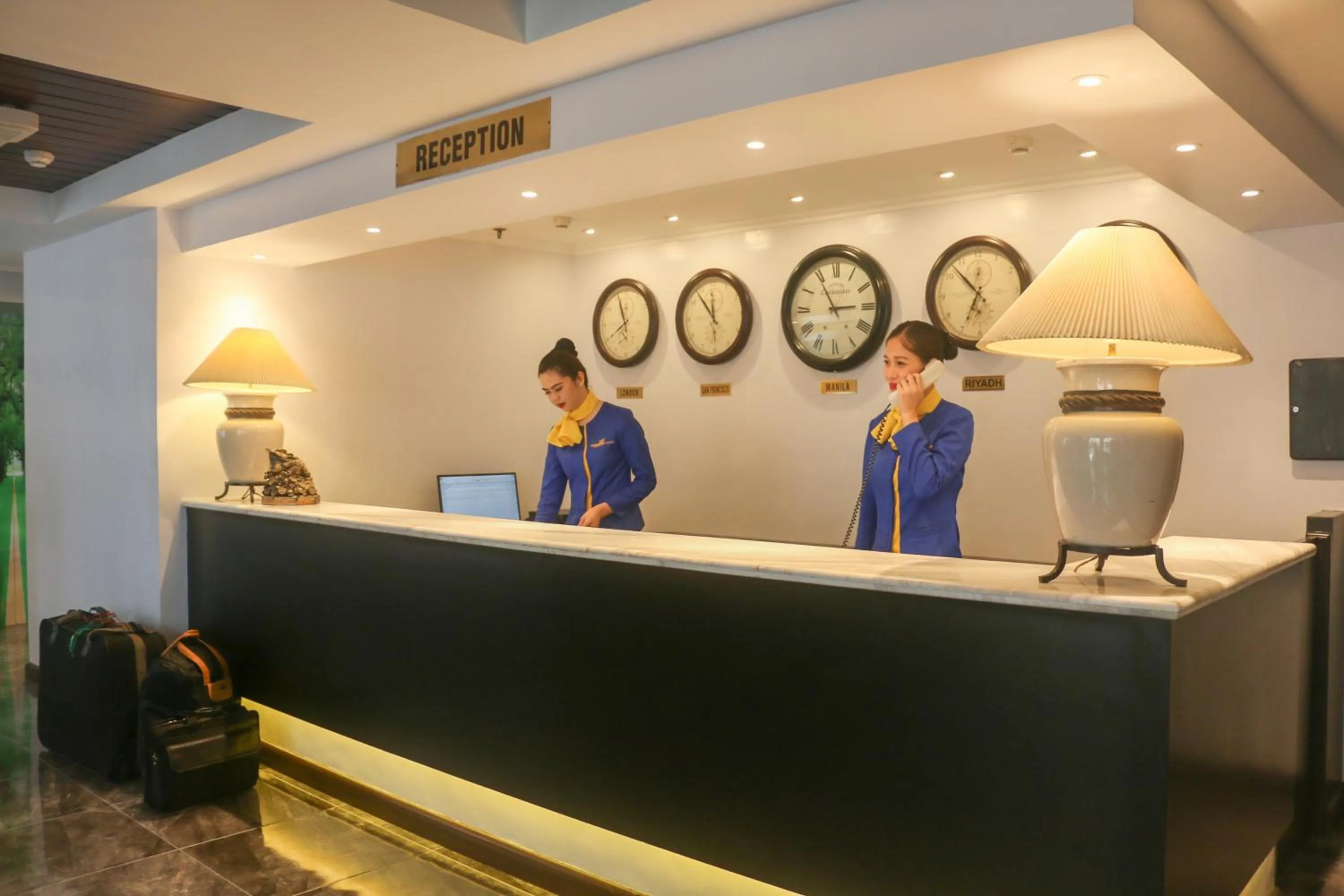 Lobby or reception in Royal Bellagio Hotel