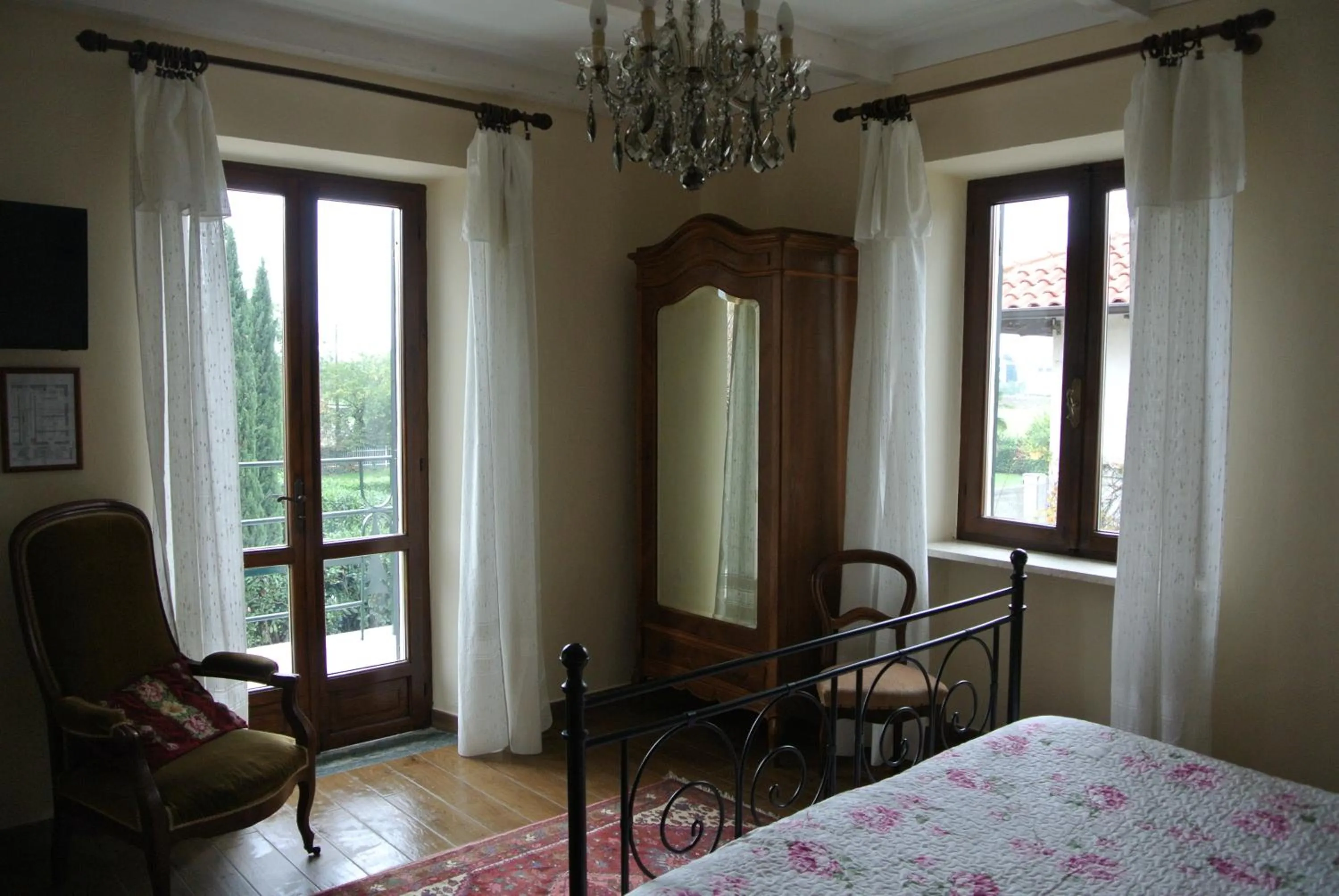Bed in VILLA LE ROSE