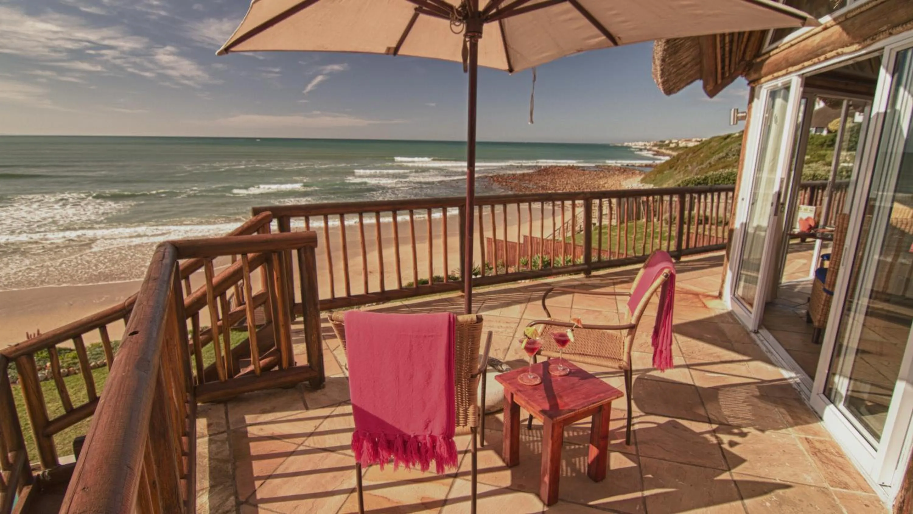 Facade/entrance in The Sands @ St Francis