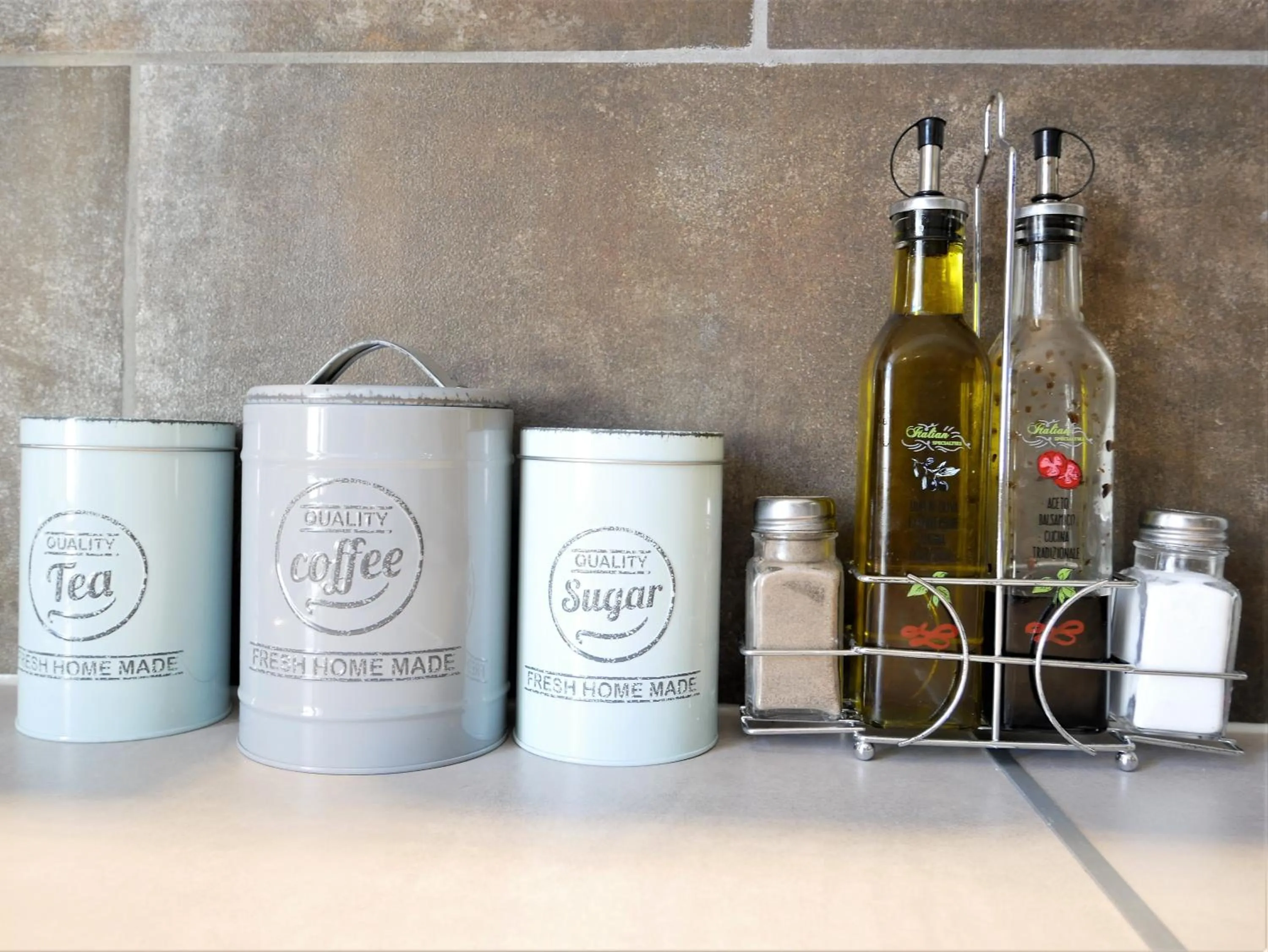 Kitchen or kitchenette in le Travertin