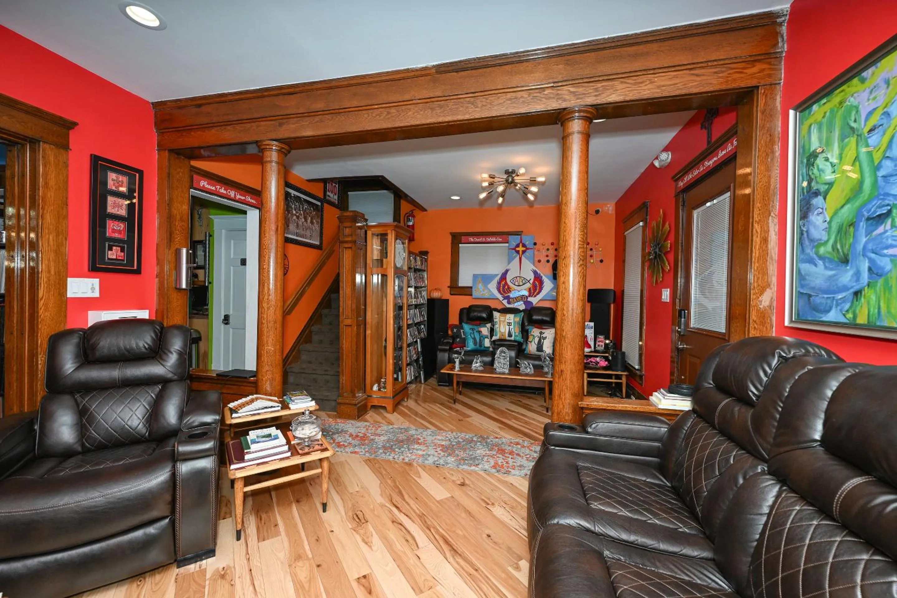 Communal lounge/ TV room in Berrodin Bed & Breakfast