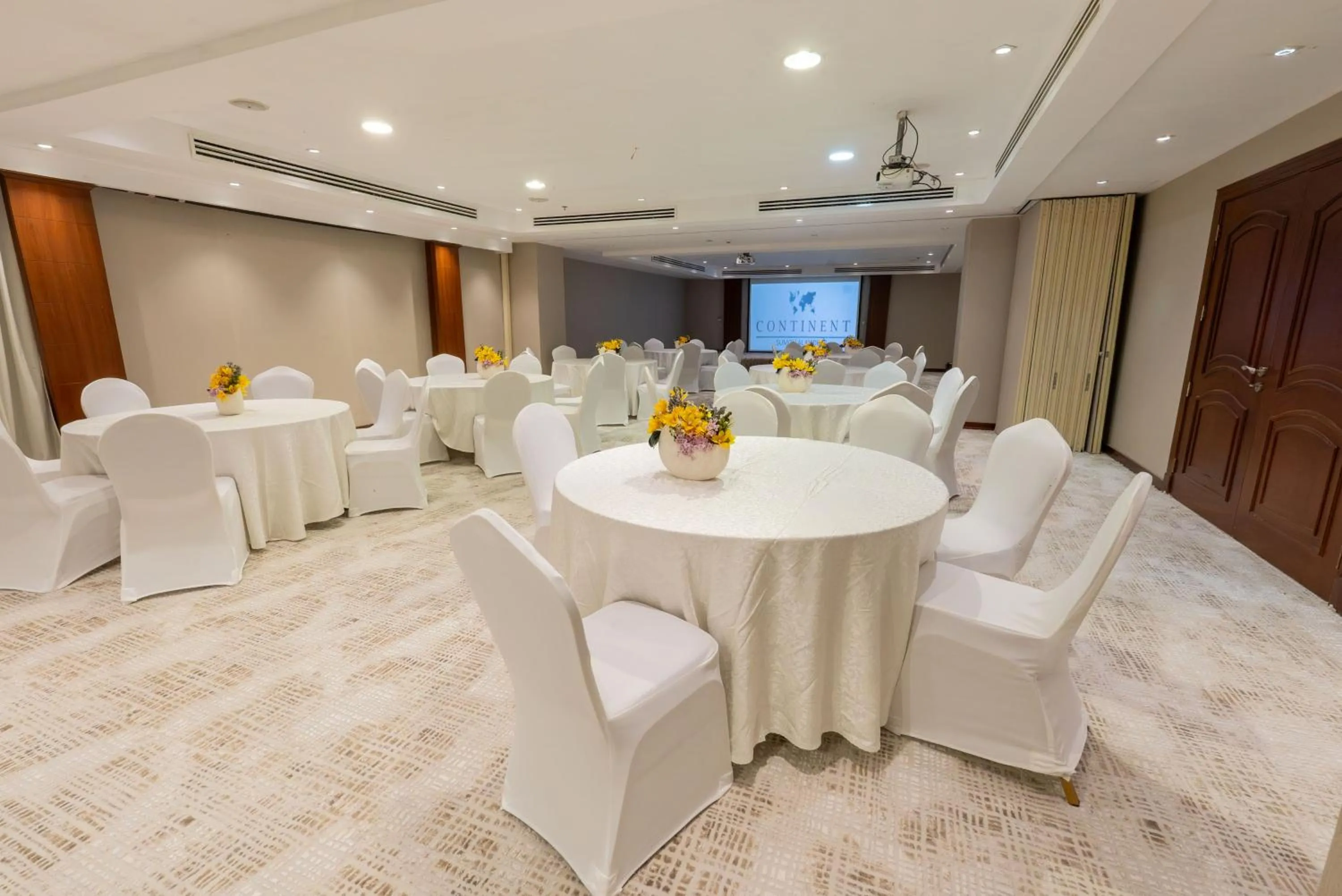 Meeting/conference room in Continent Sumou Hotel Al Khobar