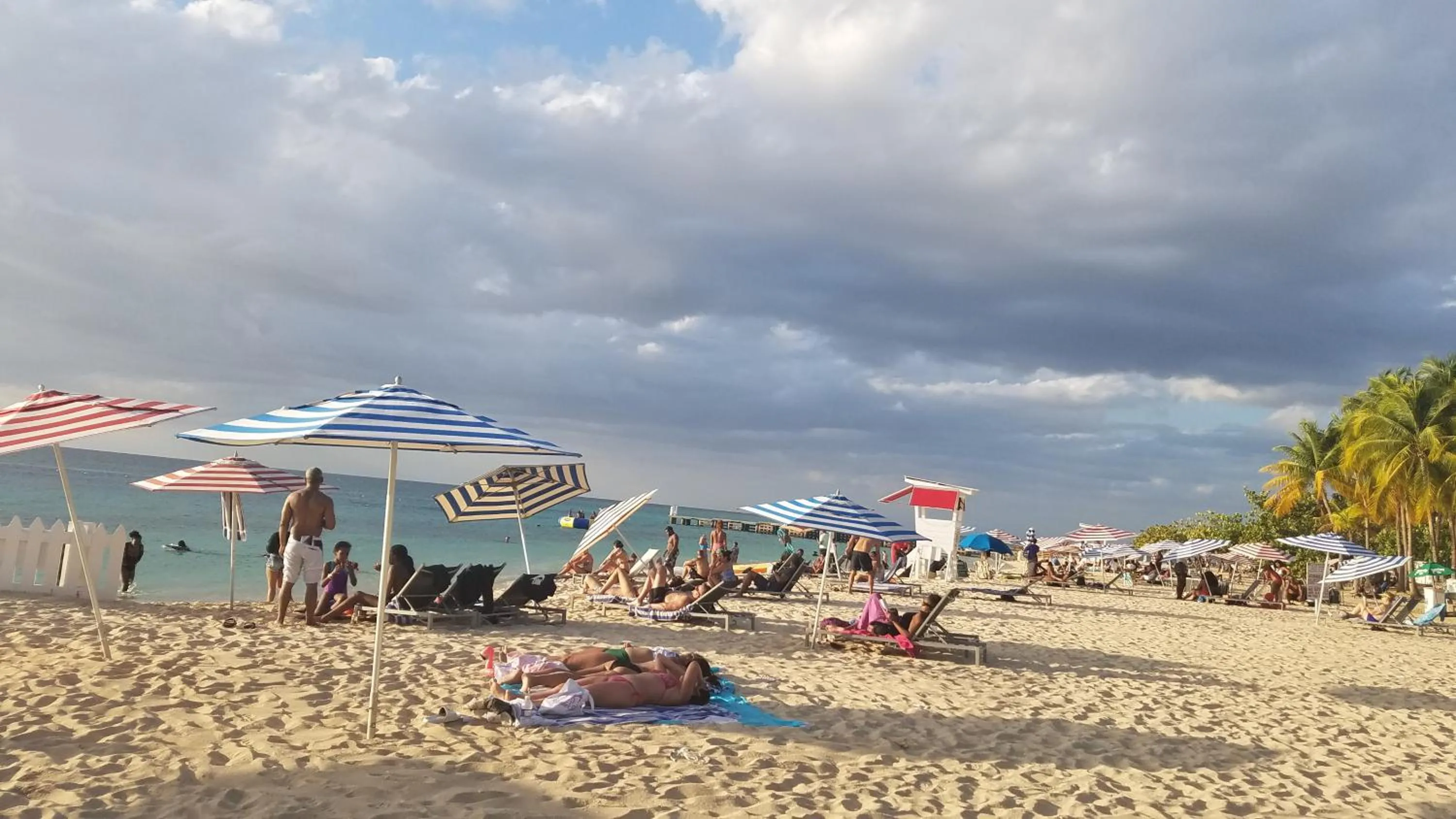 Takuma Boutque Hotel Hotel Rooms & Suites