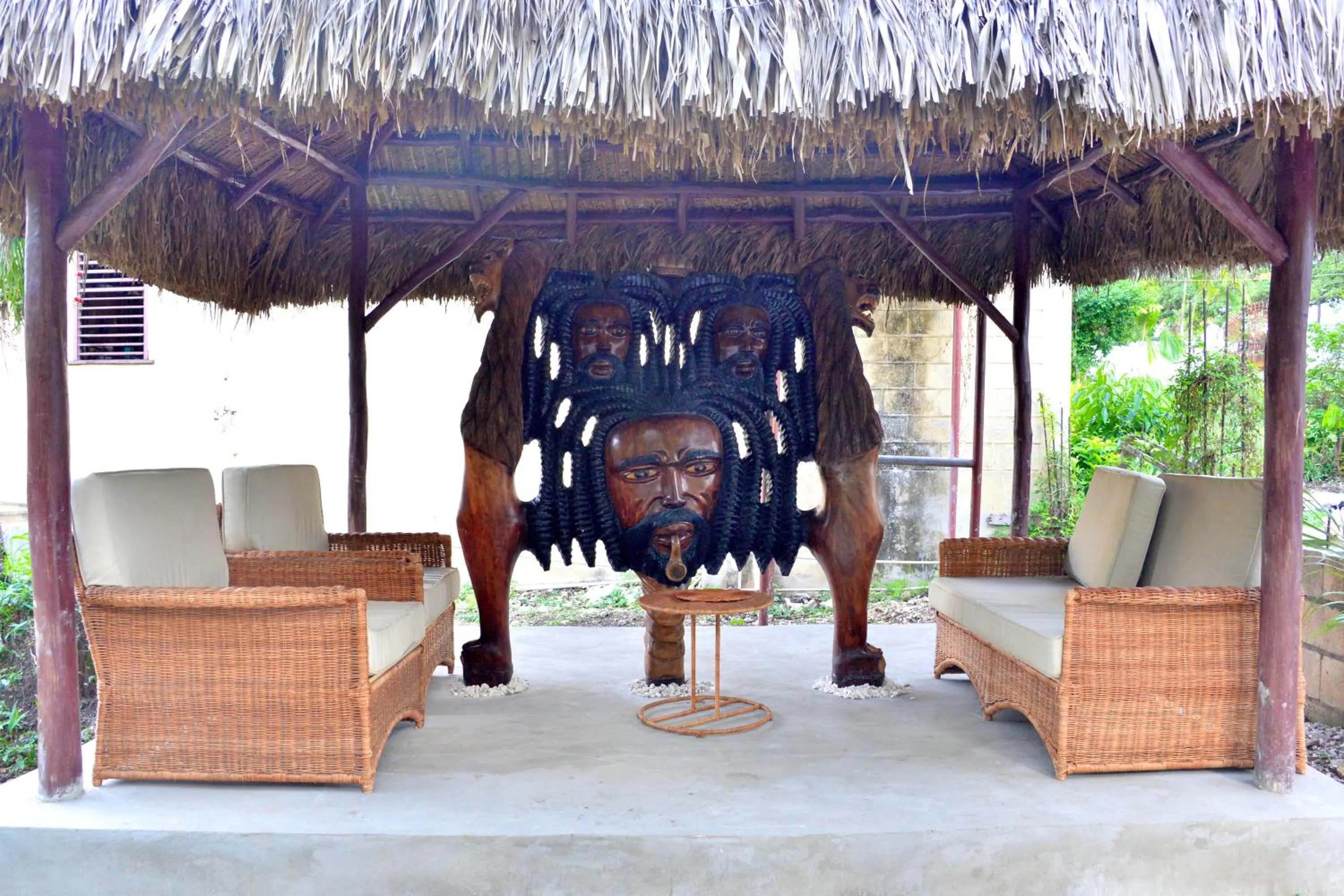 Property building in Takuma Boutque Hotel Hotel Rooms & Suites