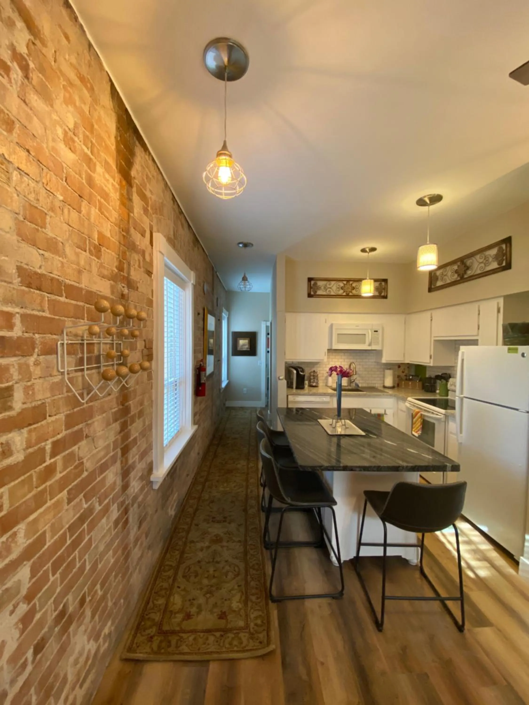 Kitchen or kitchenette in Bisbee Brownstone Suites