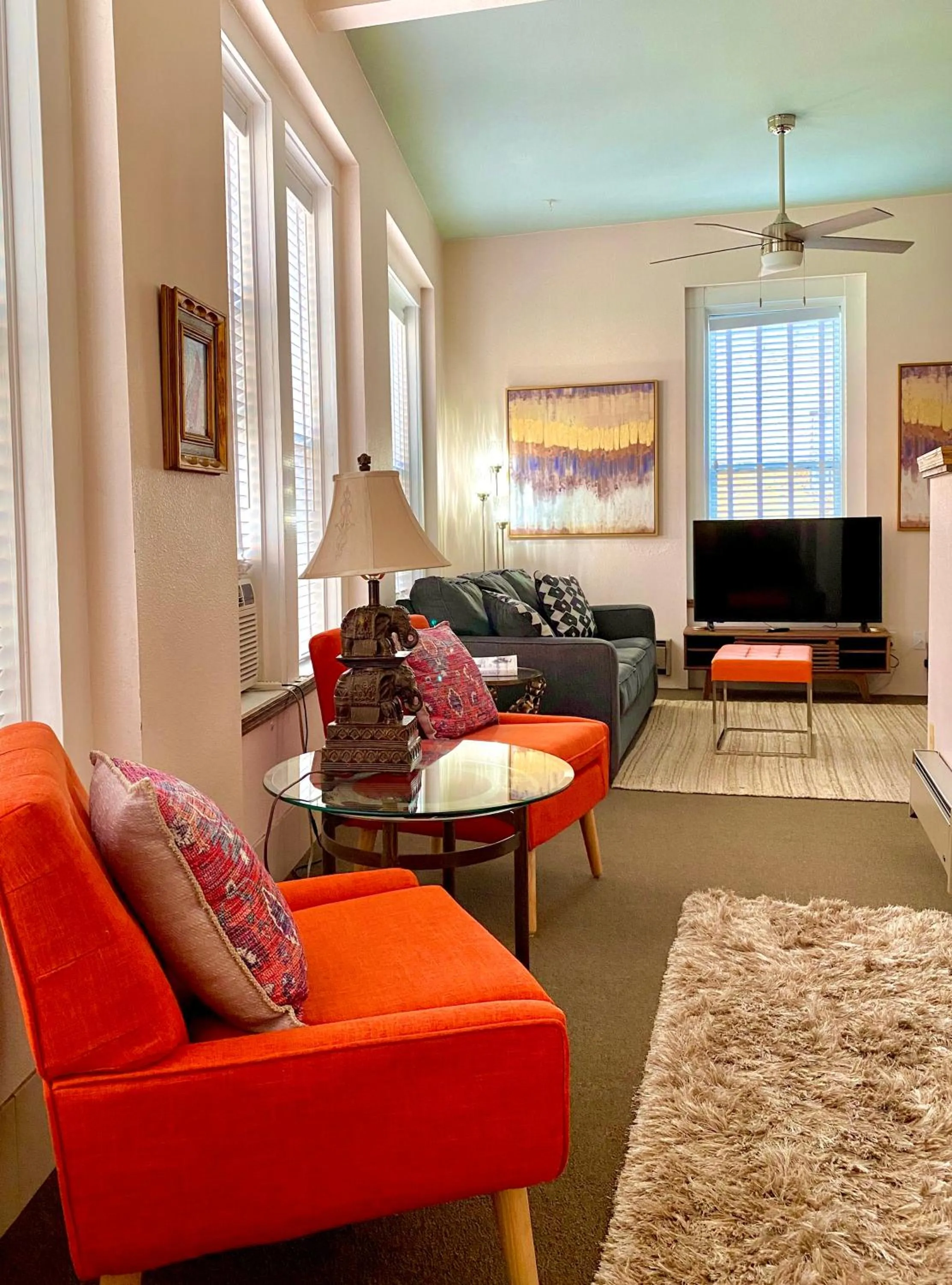 Living room in Bisbee Brownstone Suites