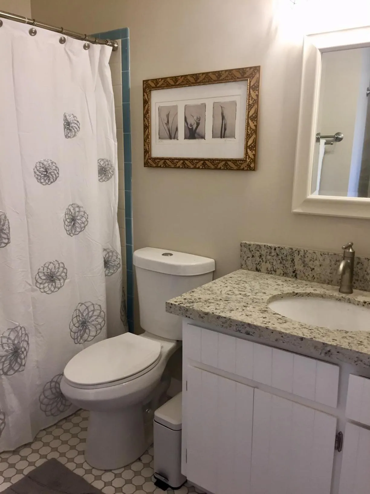 Bathroom in Bisbee Brownstone Suites