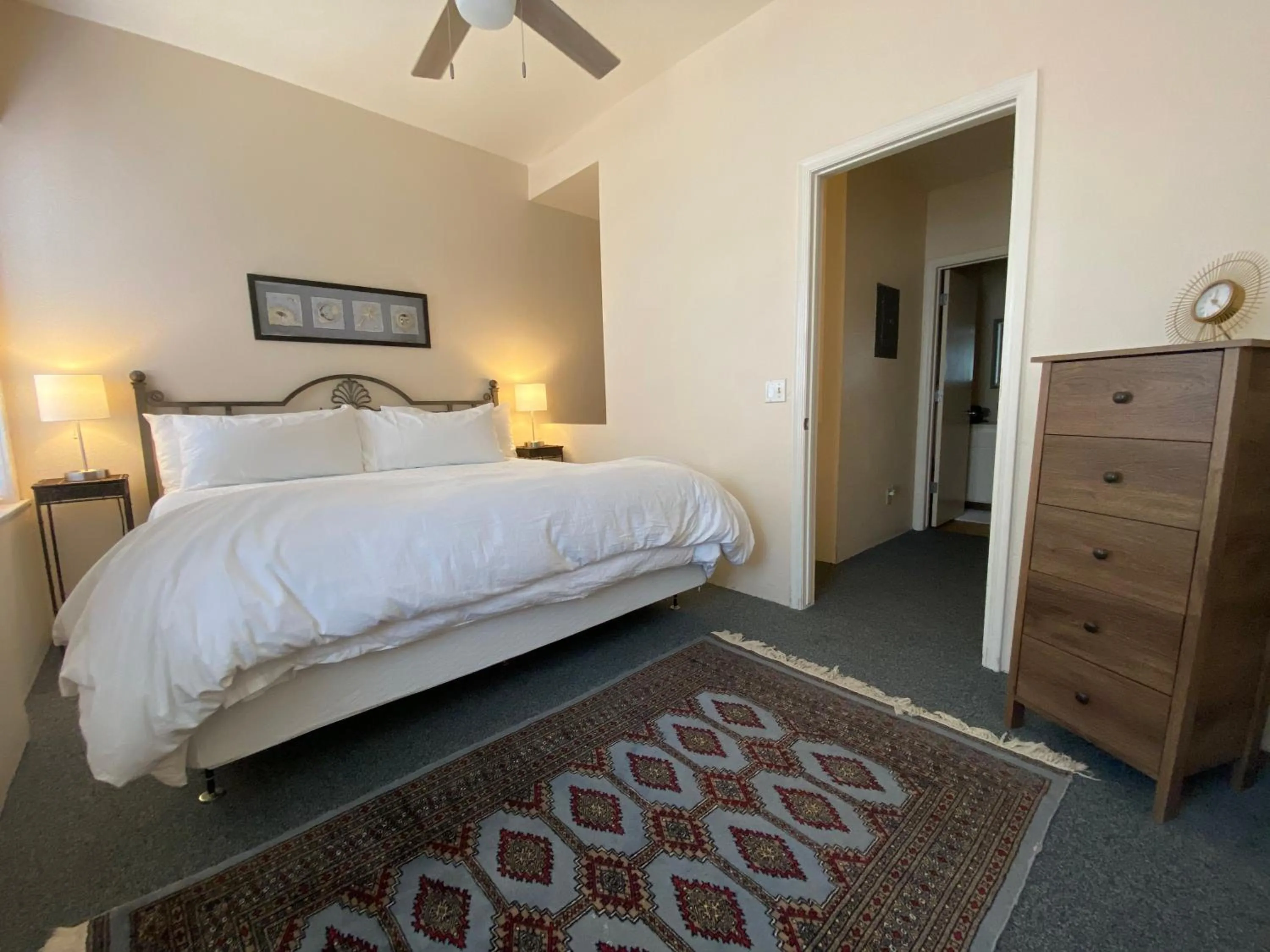 Bedroom, Bed in Bisbee Brownstone Suites