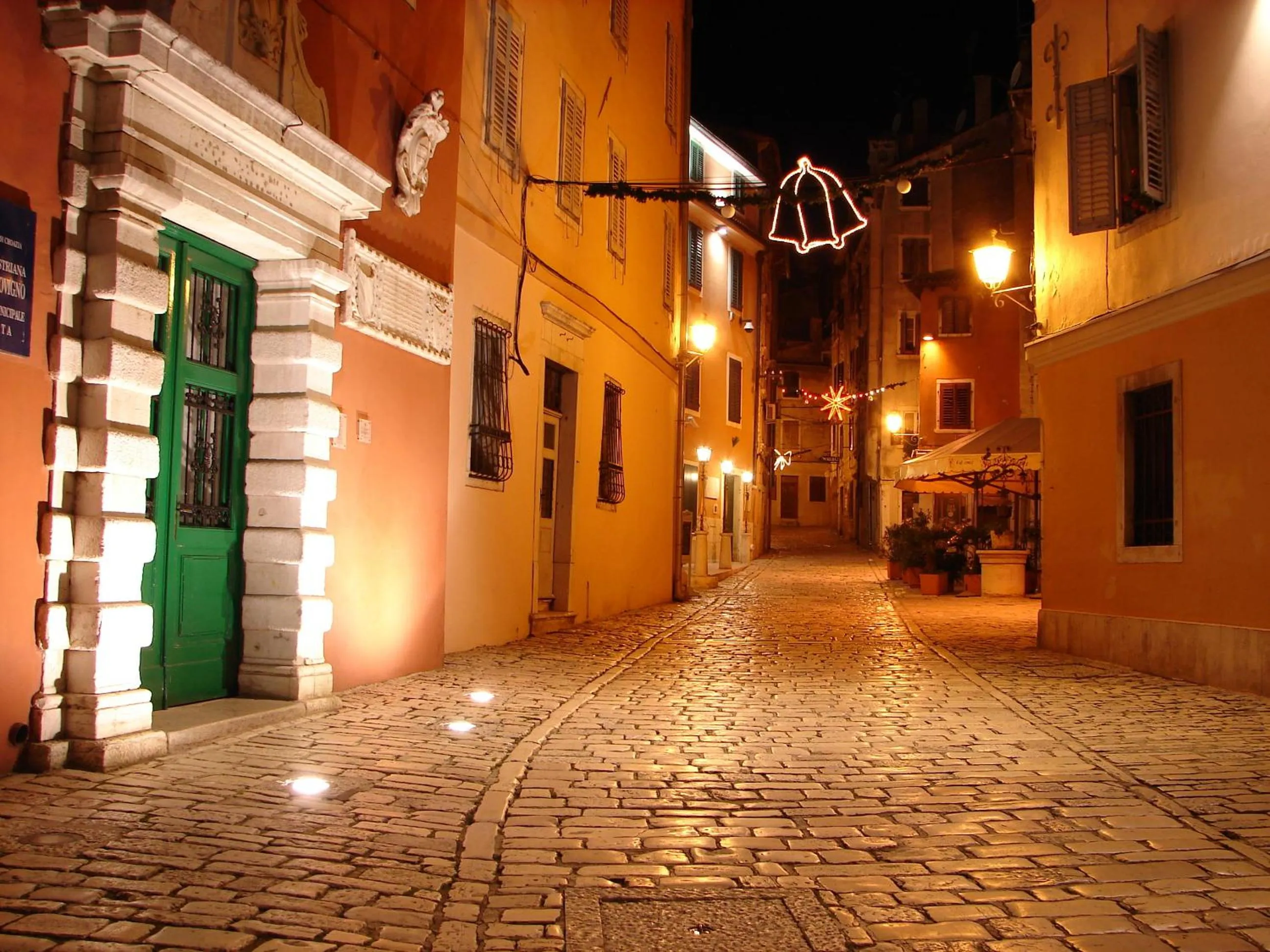 Area and facilities in Villa Cissa Apartments by Irundo