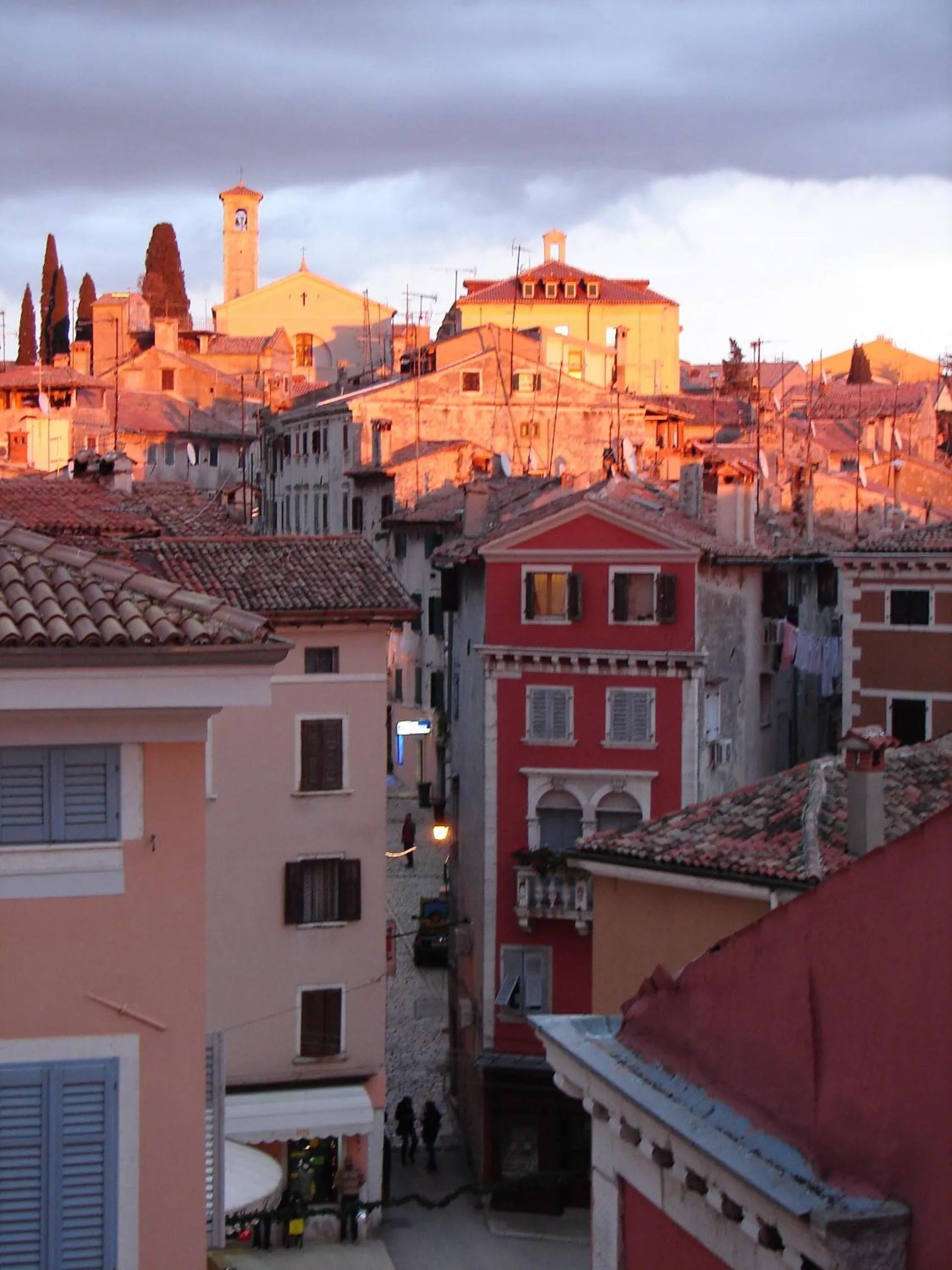 Area and facilities in Villa Cissa Apartments by Irundo