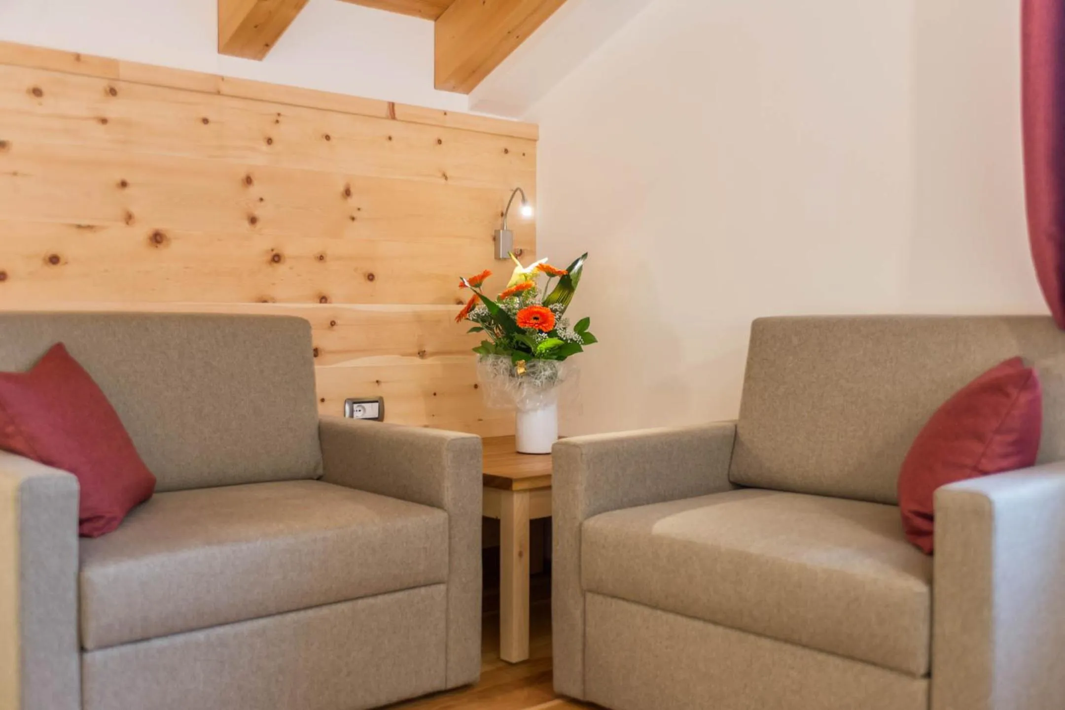 Decorative detail in Hotel Hell