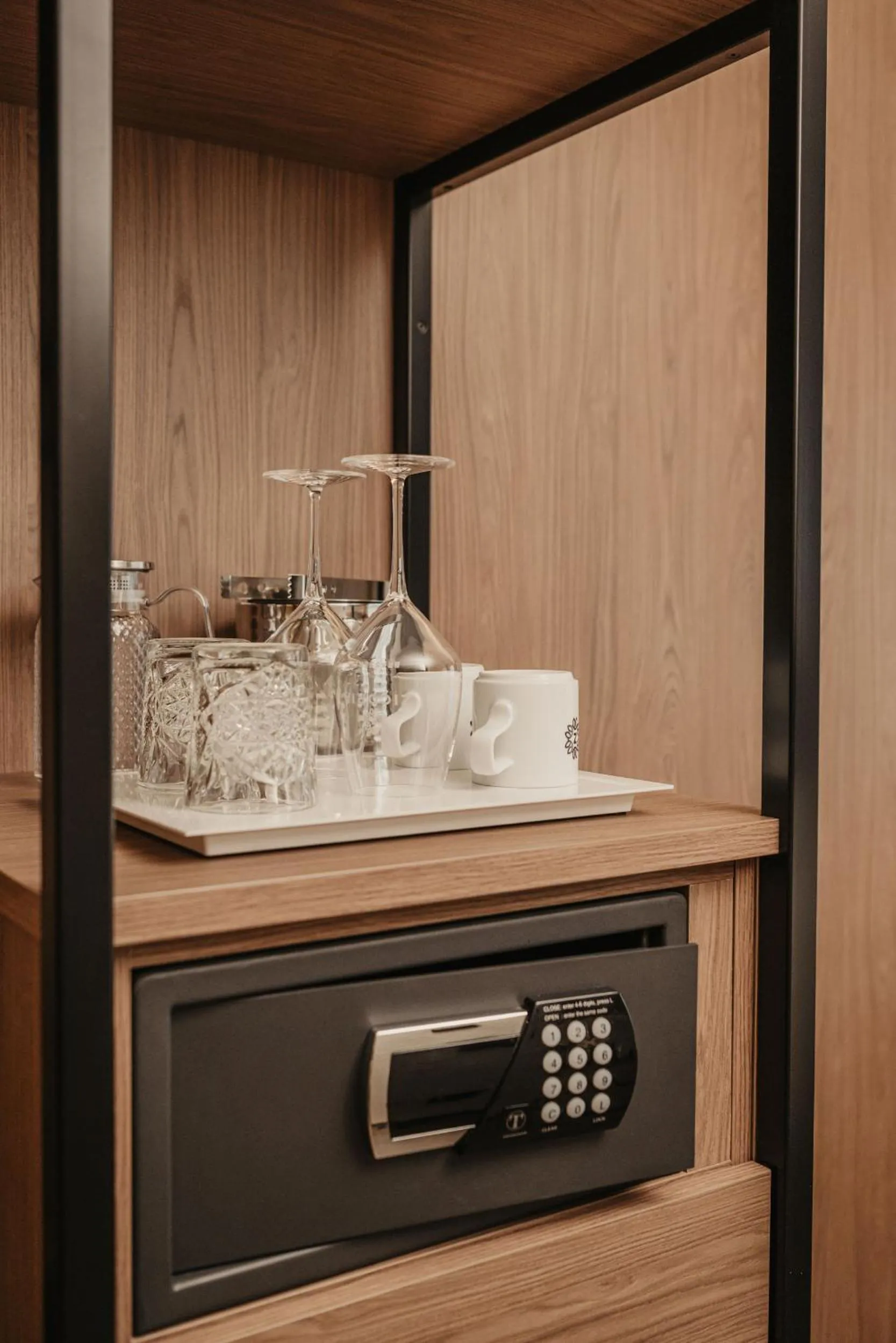 room service in Hotel Hell