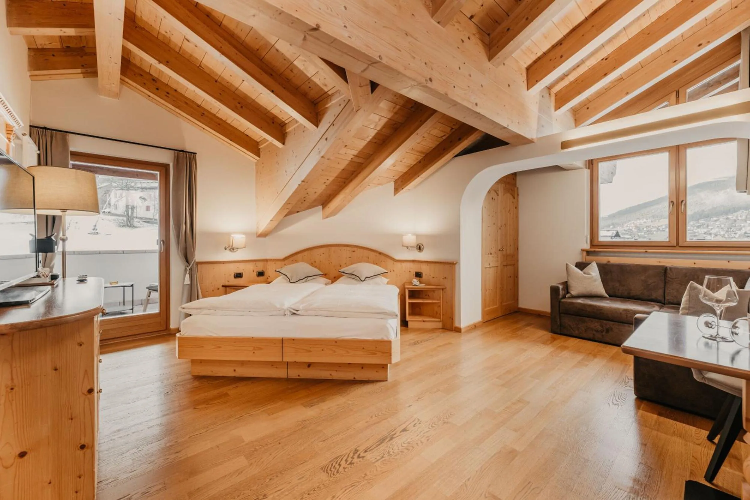 Bedroom, Bed in Hotel Hell