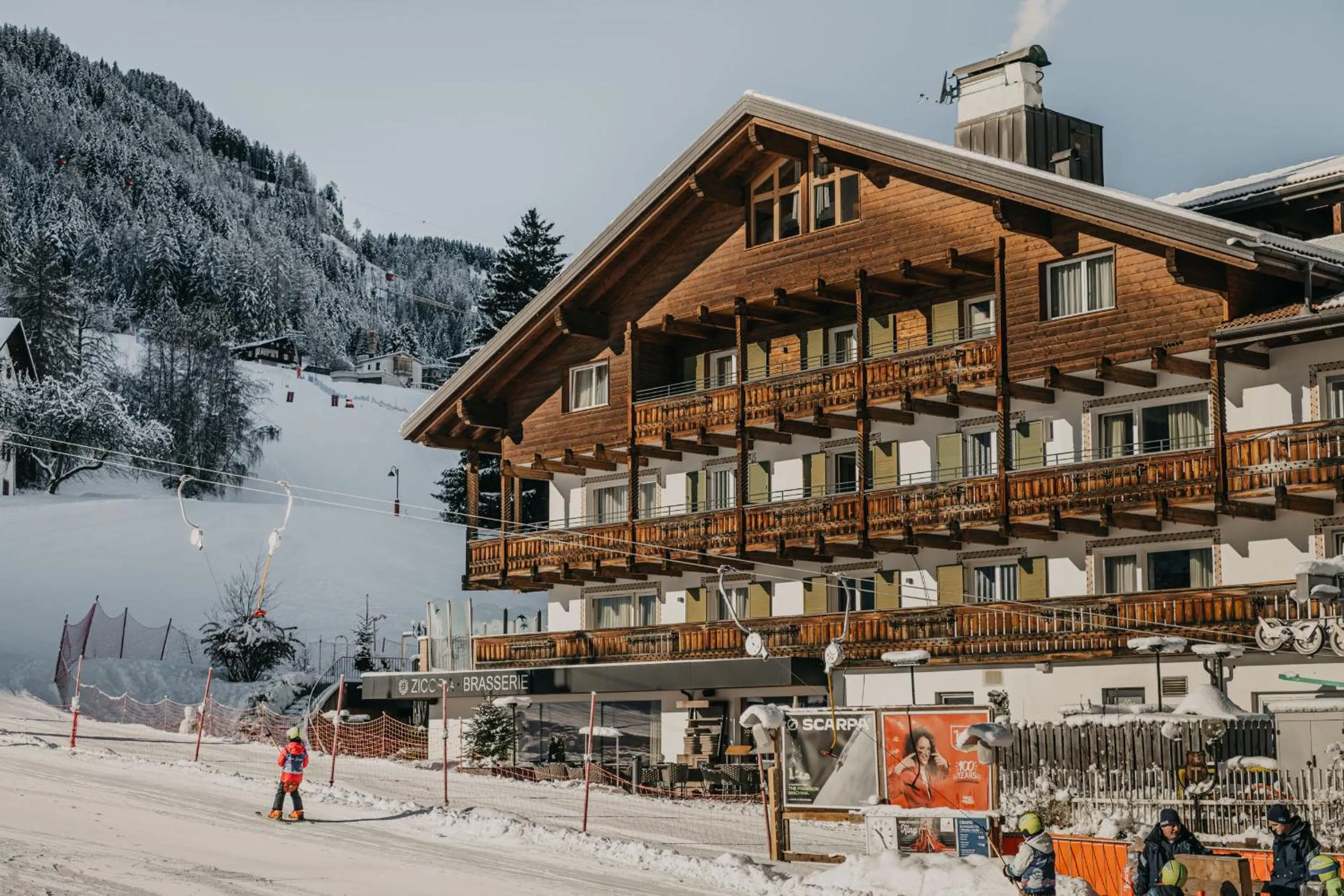 Property building in Hotel Hell