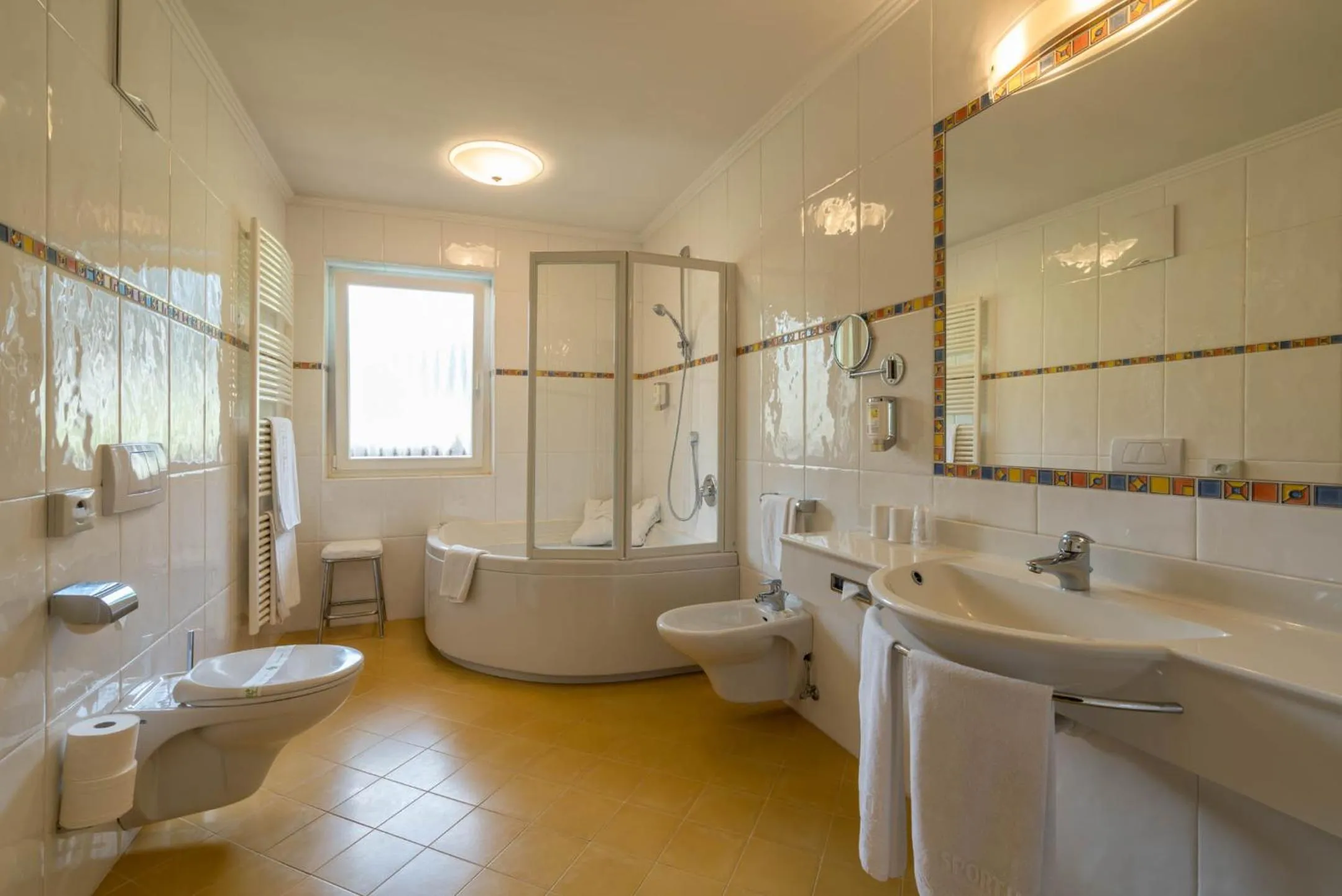 Bathroom in Hotel Hell