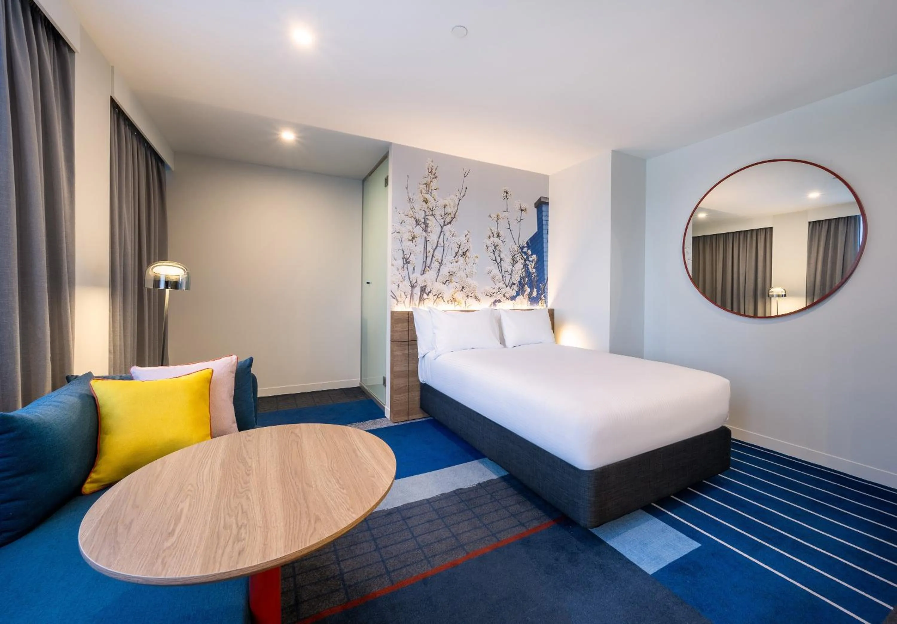 Bed in Novotel Melbourne Preston