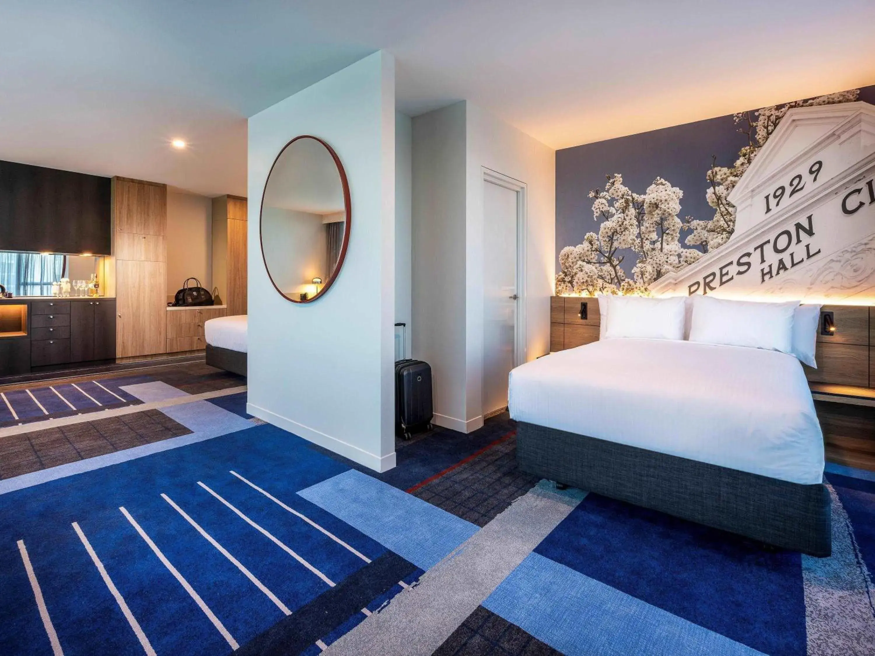 Deluxe Double Room with Two Double Beds in Novotel Melbourne Preston Deluxe Double Room with Two Double Beds in Novotel Melbourne Preston