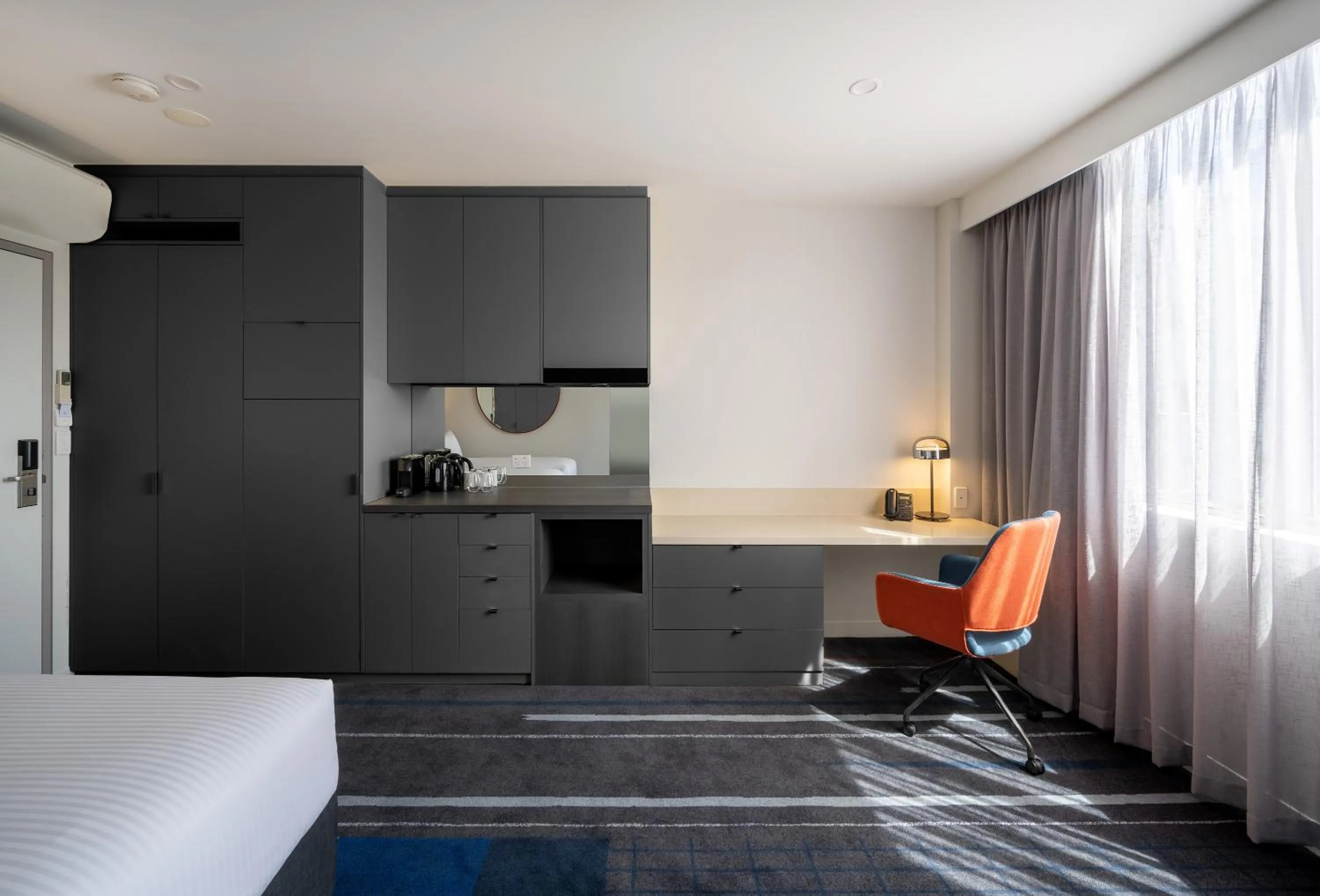 Bed in Novotel Melbourne Preston