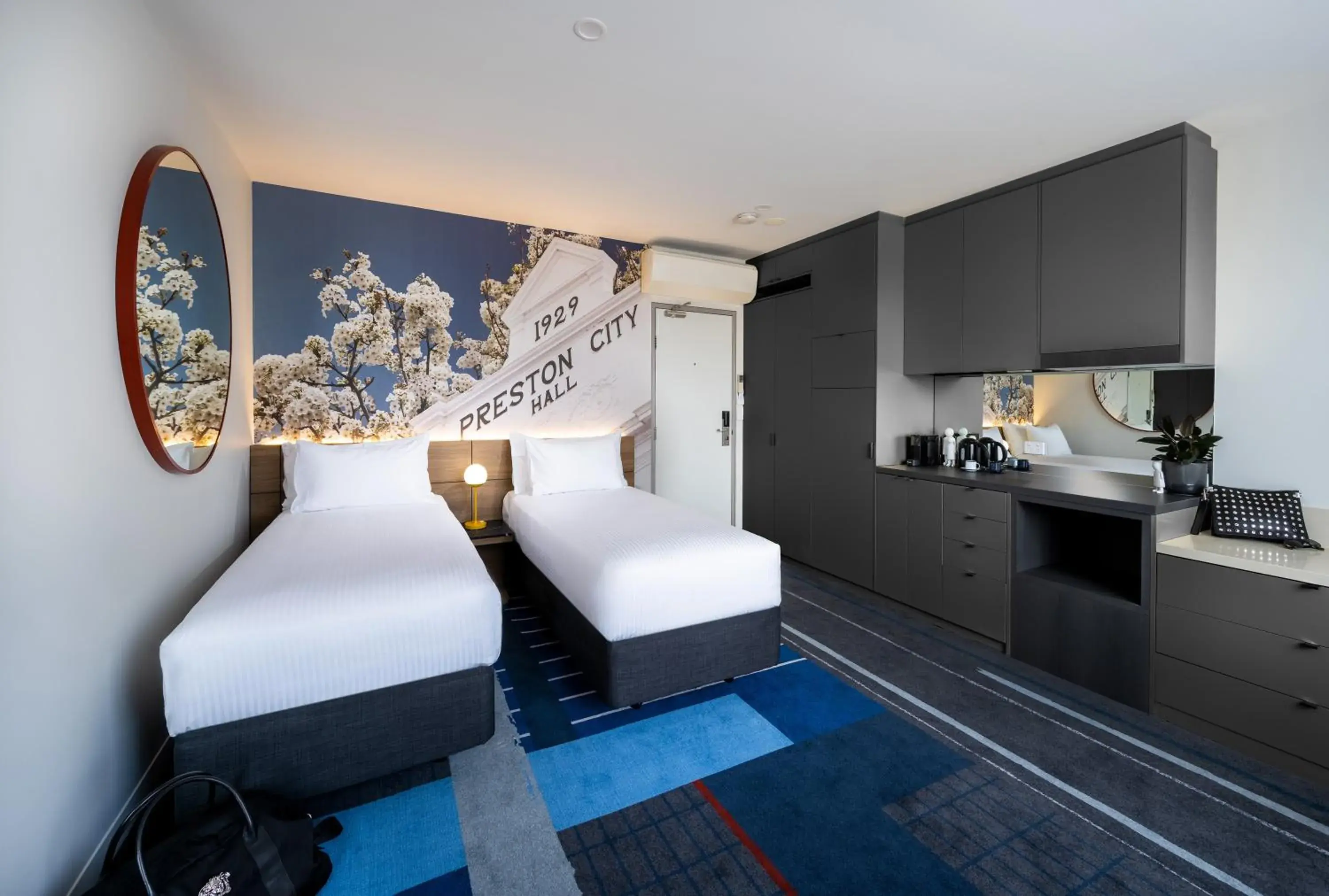 Superior Twin Room in Novotel Melbourne Preston Superior Twin Room in Novotel Melbourne Preston