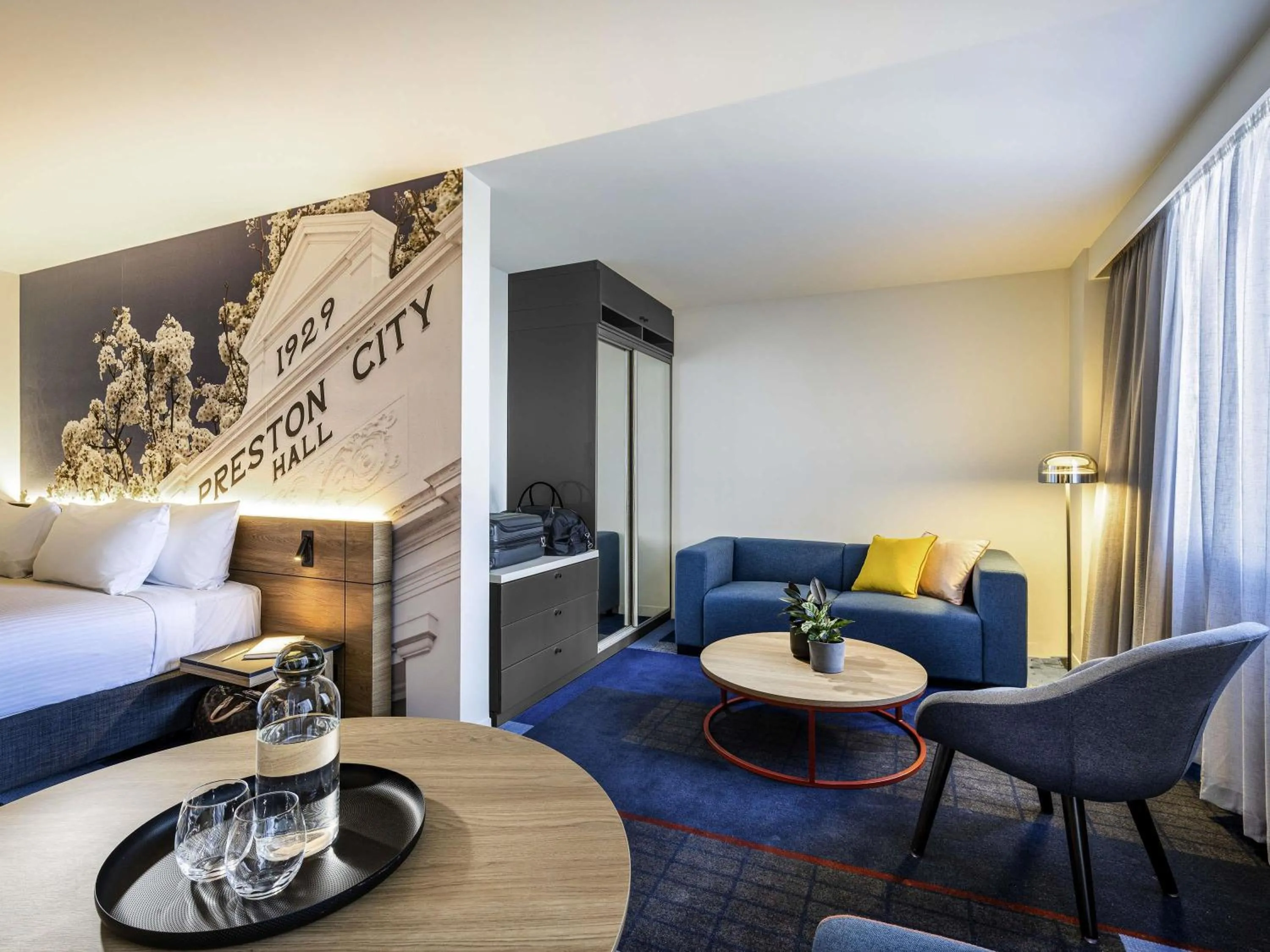 Bedroom, Bed in Novotel Melbourne Preston