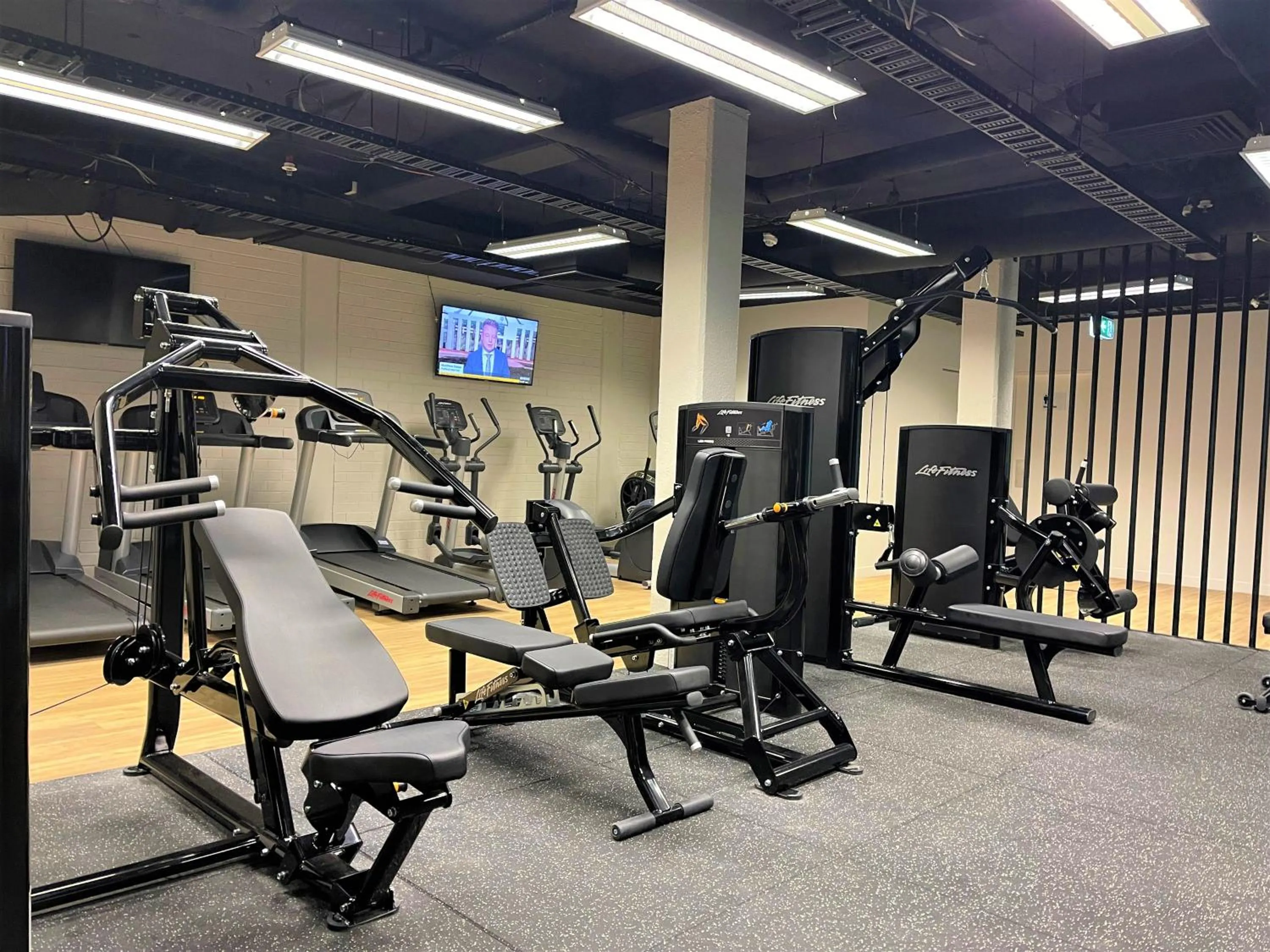 Fitness centre/facilities in Novotel Melbourne Preston